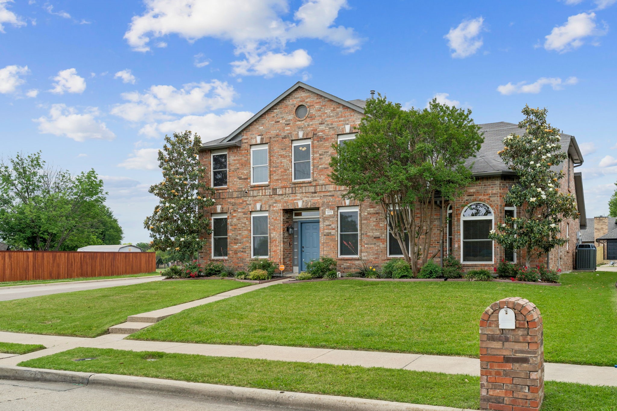 918 E Grubb Drive Mesquite TX 75149