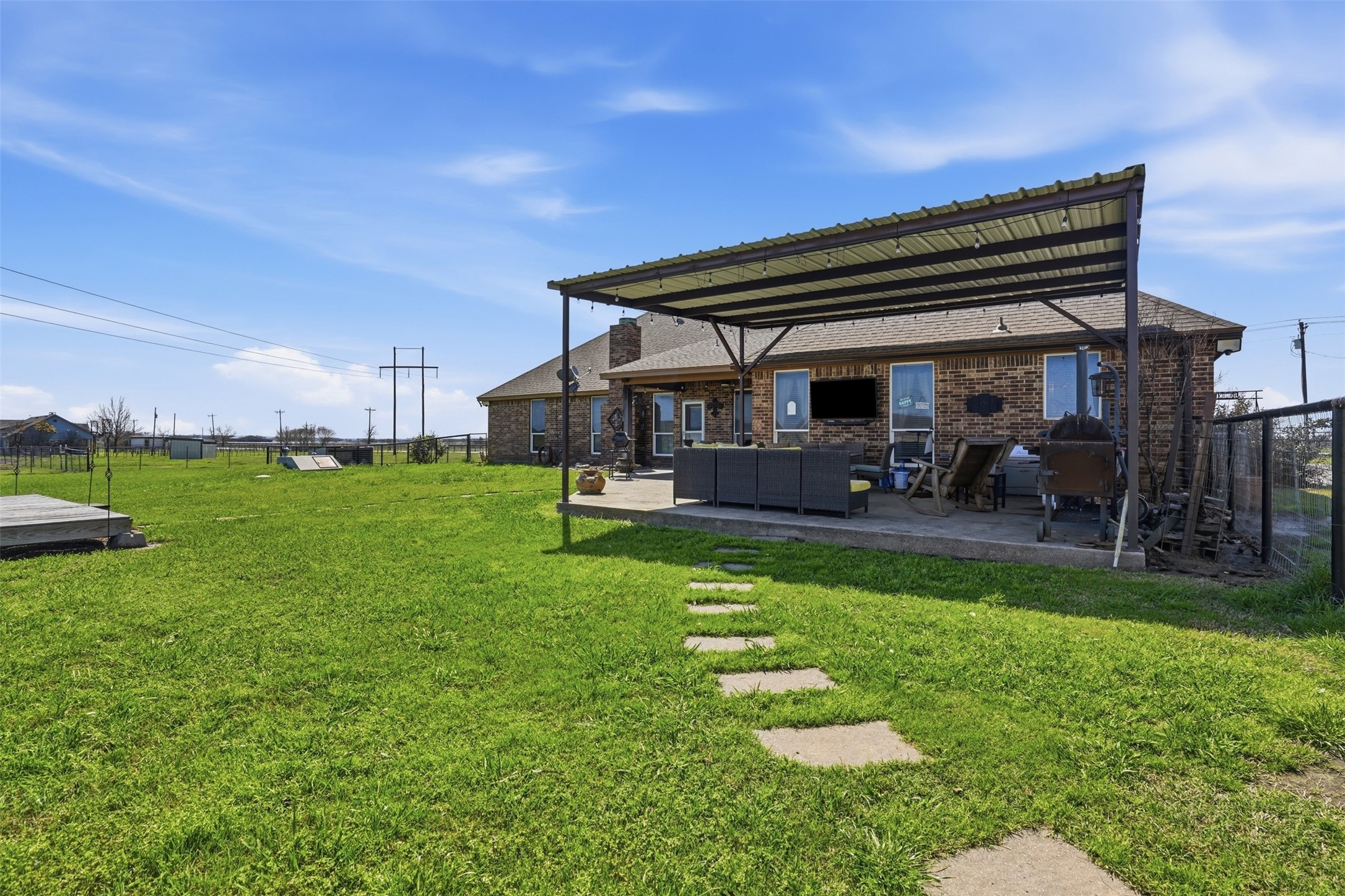 7229 County Road 1205 Rio Vista TX 76093