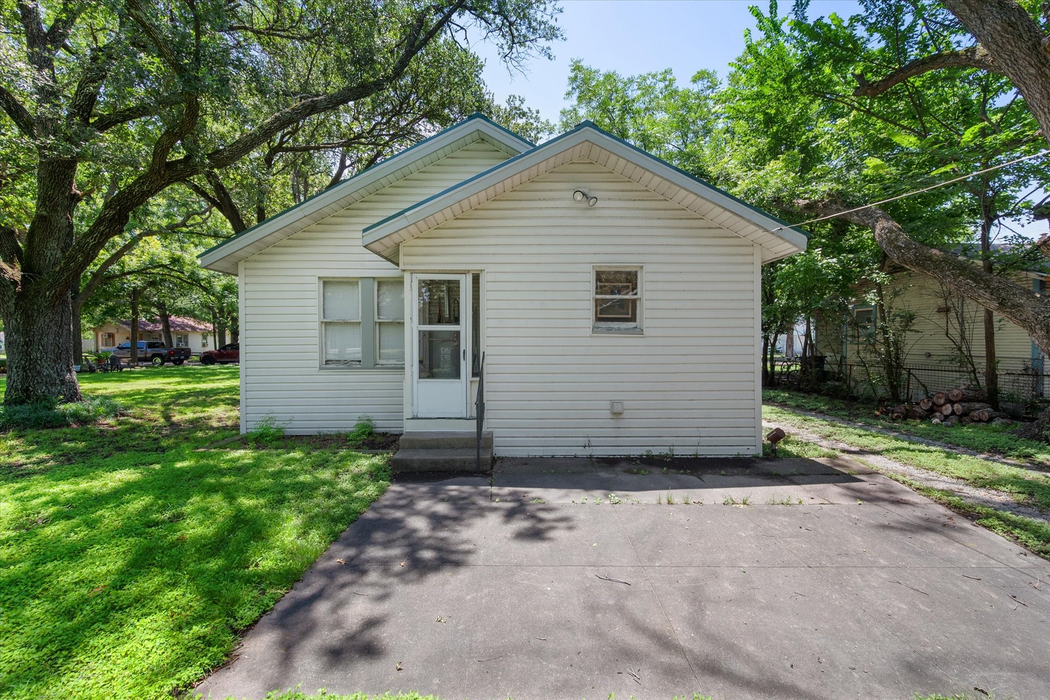 110 Woodland Avenue Corsicana TX 75110