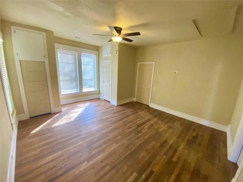 909 W 10th Street Bonham TX 75418