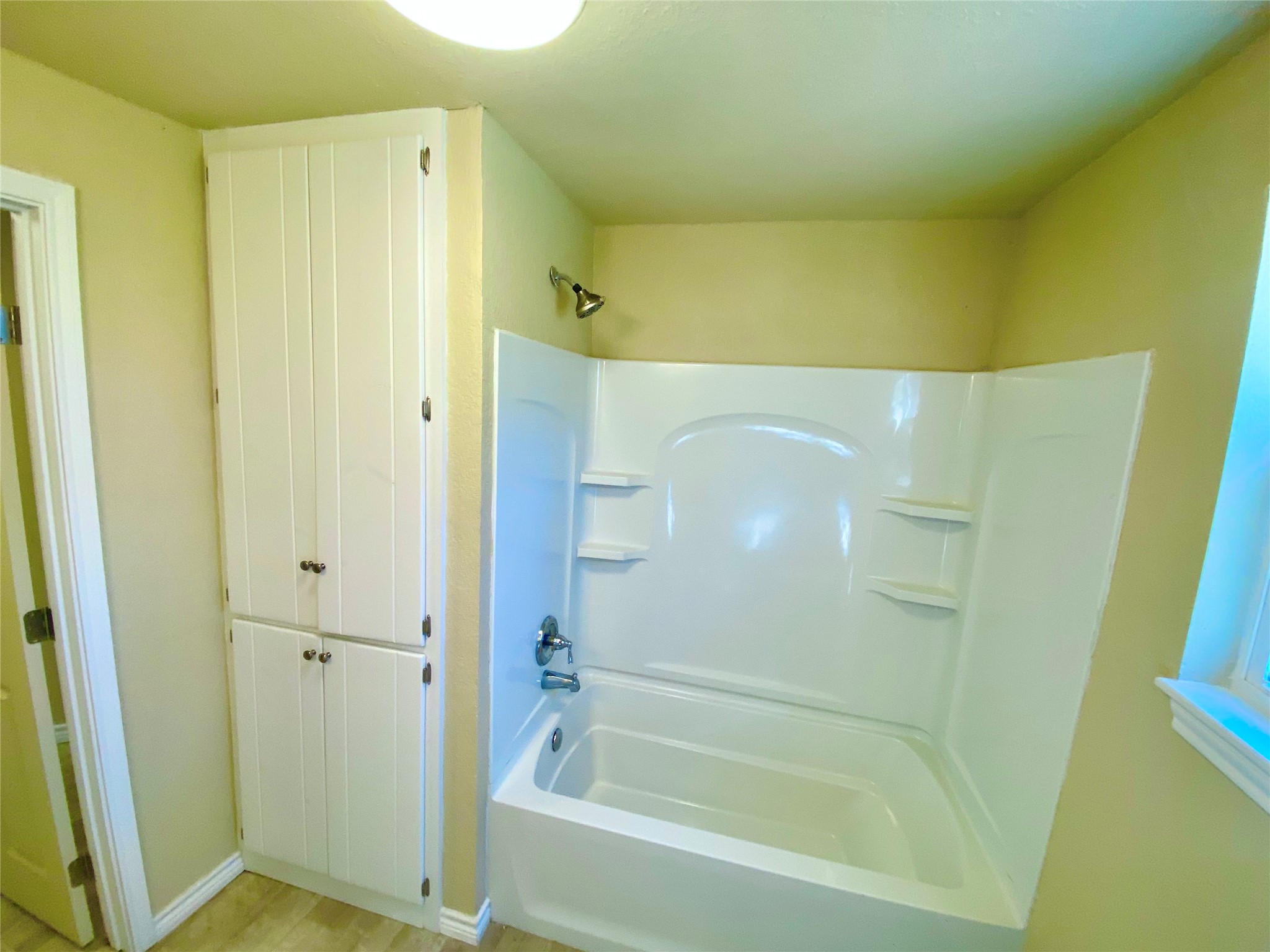 909 W 10th Street Bonham TX 75418