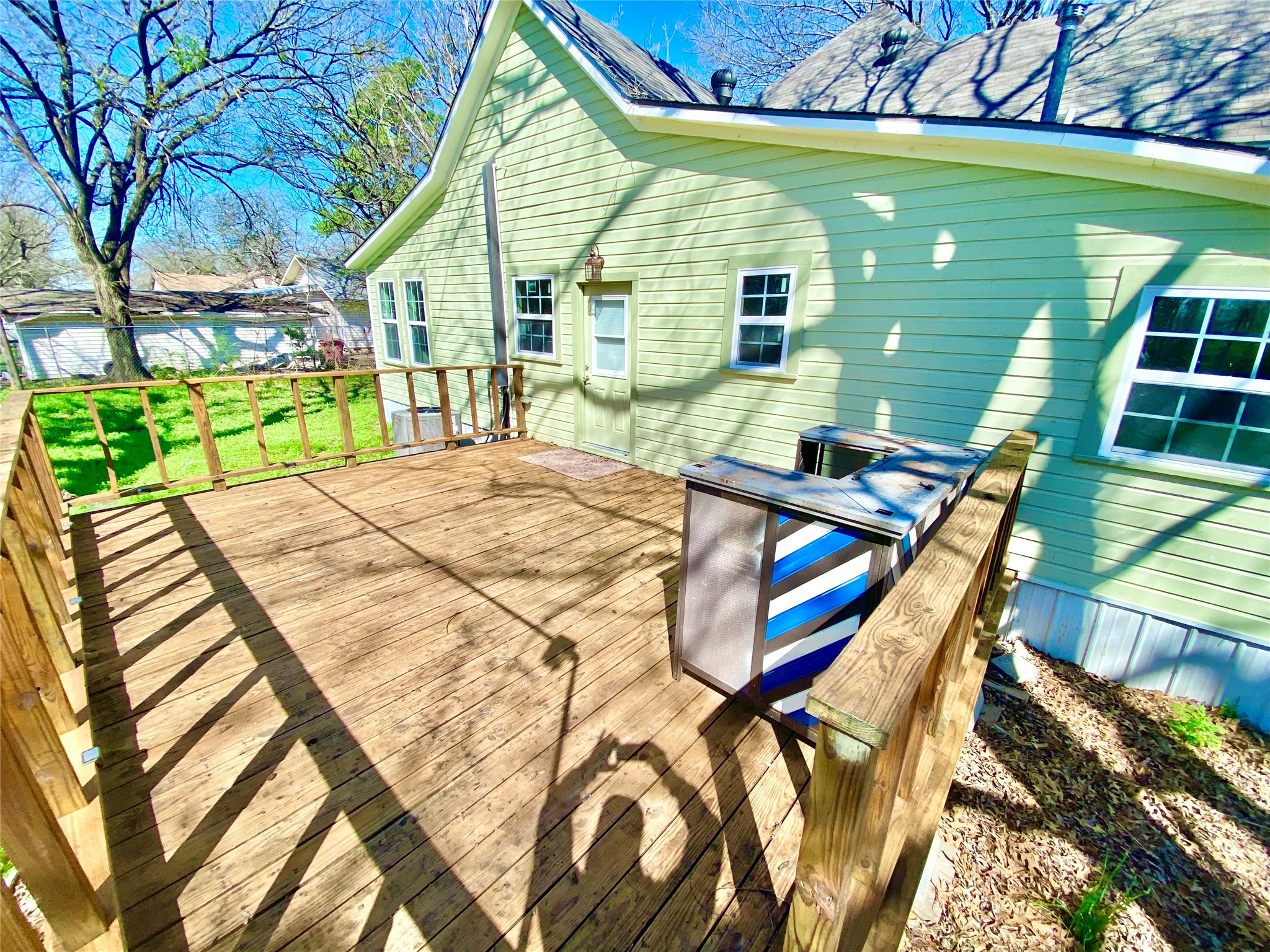 909 W 10th Street Bonham TX 75418