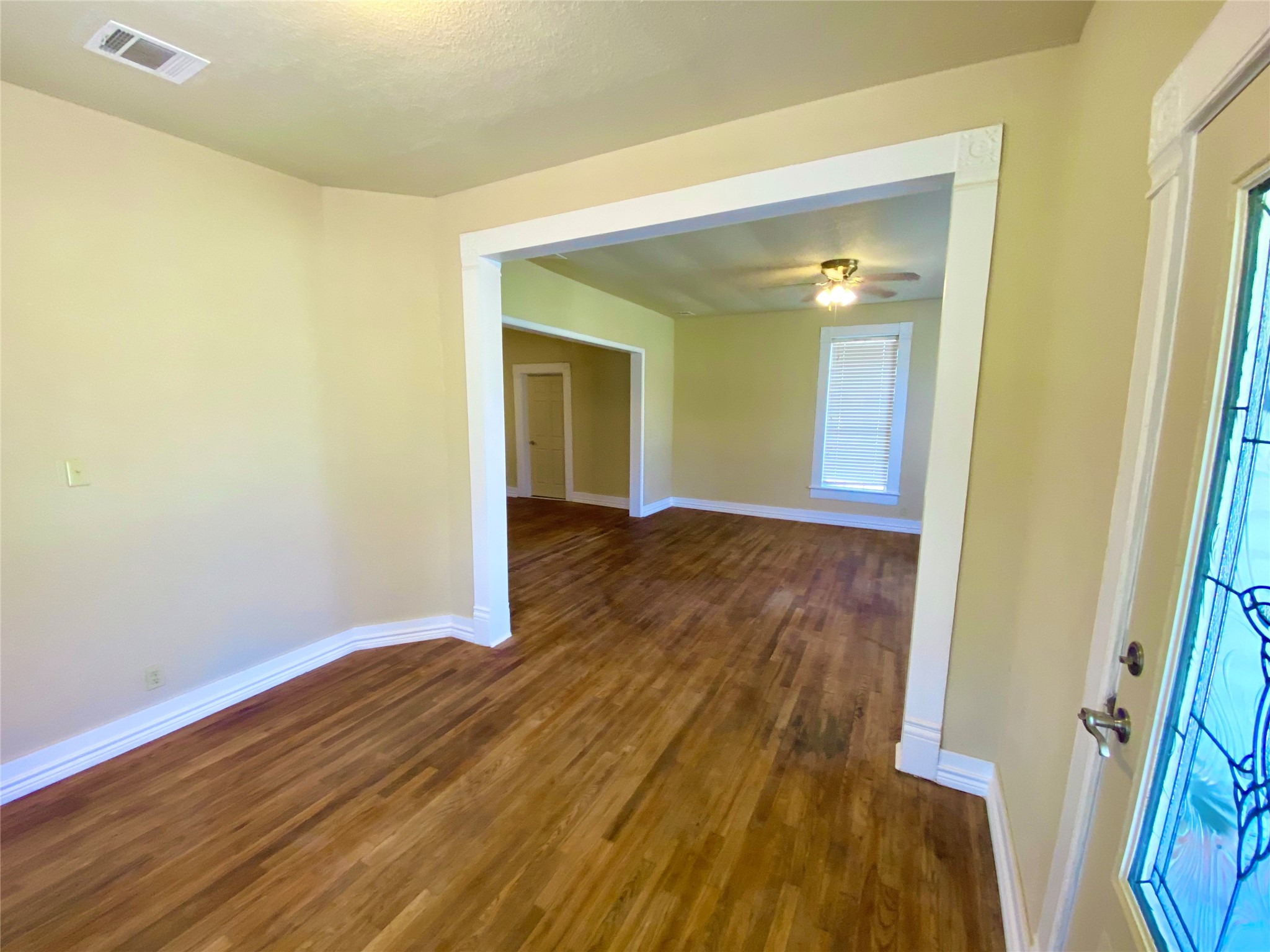 909 W 10th Street Bonham TX 75418