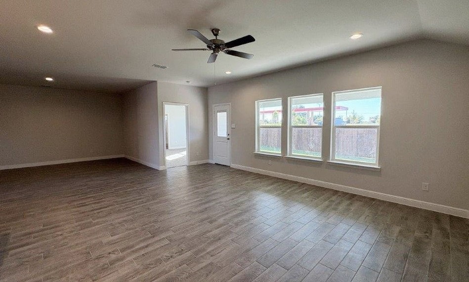 4225 Cornerstone Circle Granbury TX 76048