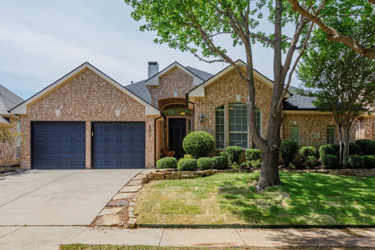 8671 Weston Lane Lantana TX 76226