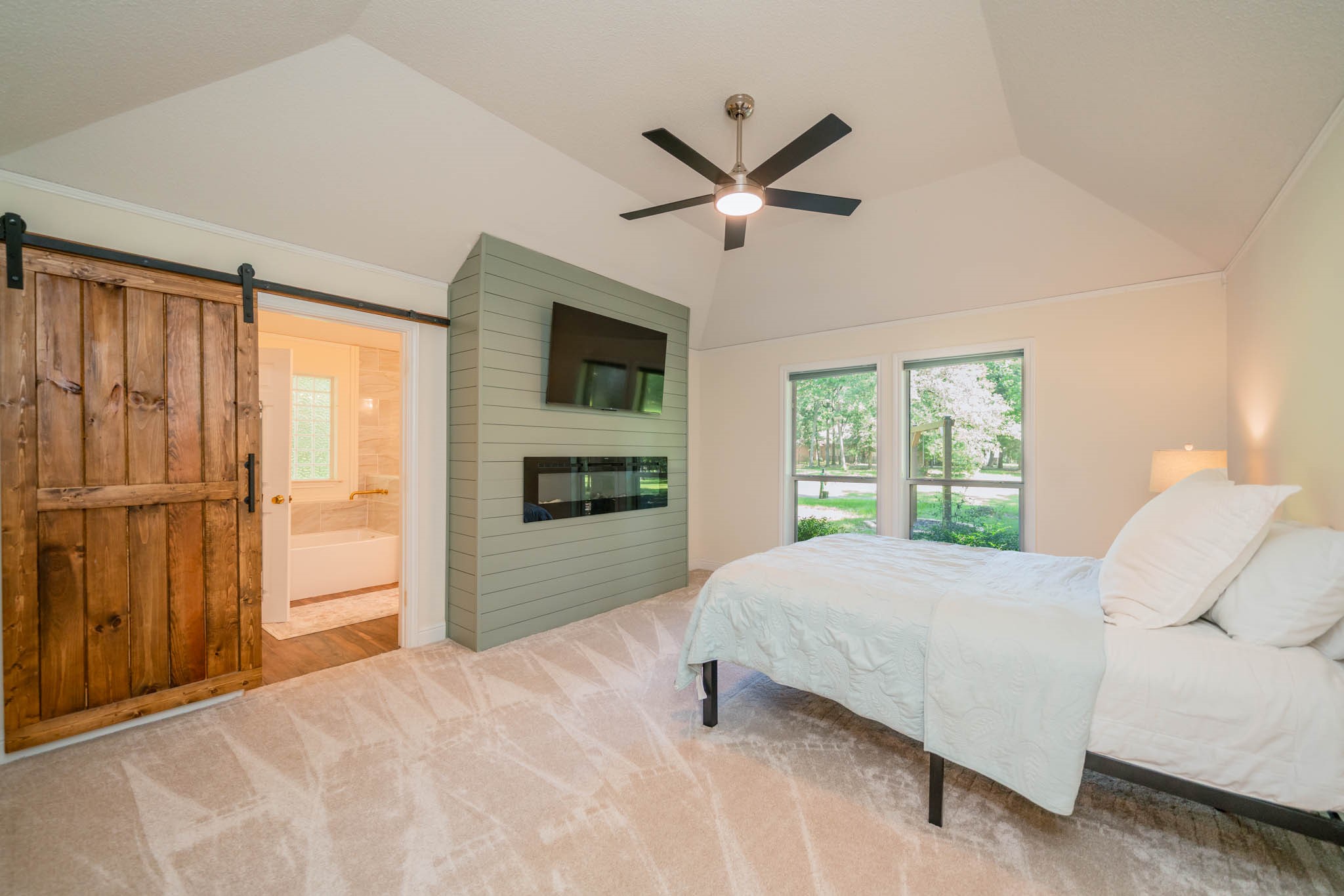 234 Spring Lake Knoll Trail Holly Lake Ranch TX 75765