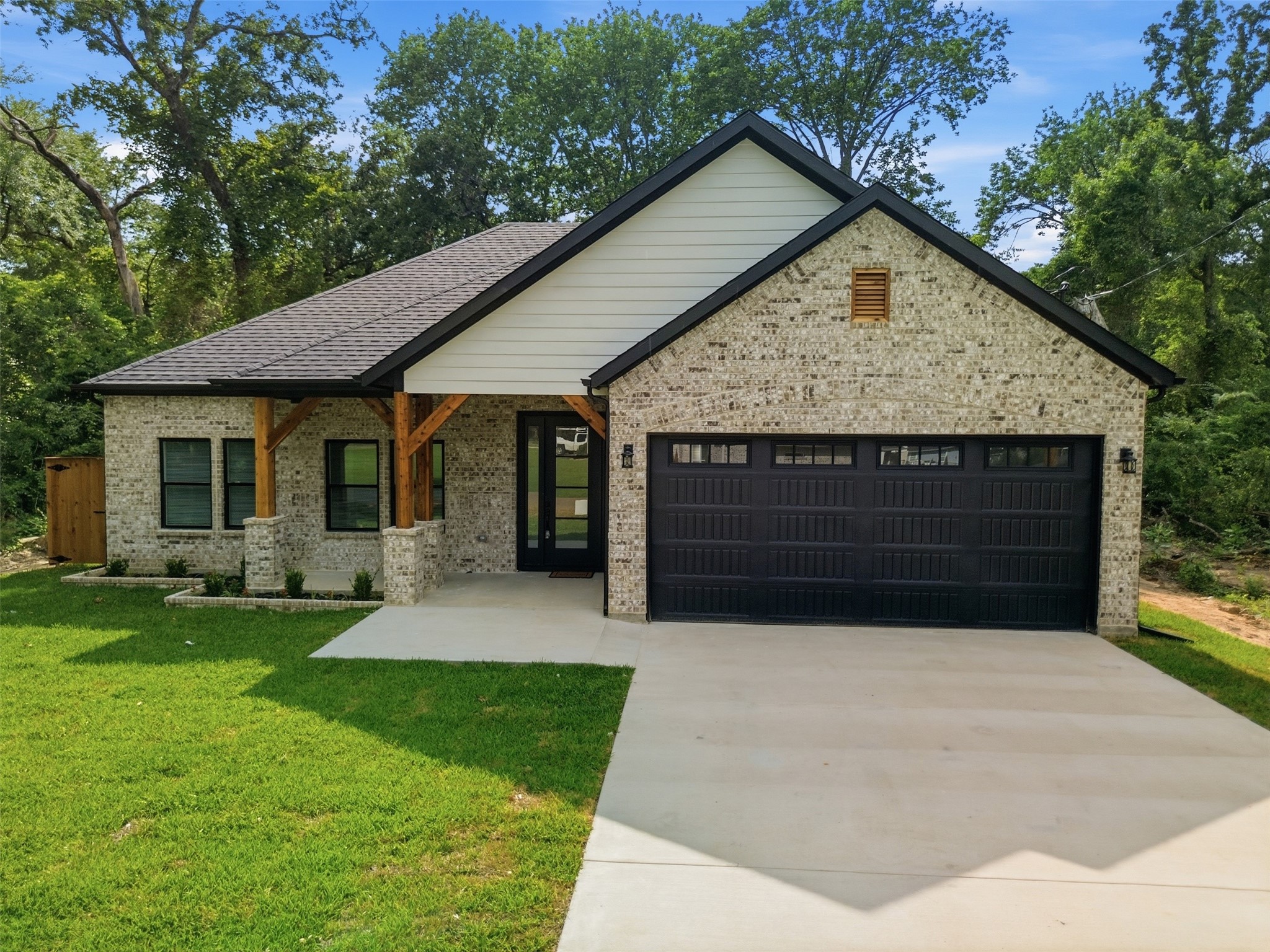 429 Waterboard Drive Trinidad TX 75163
