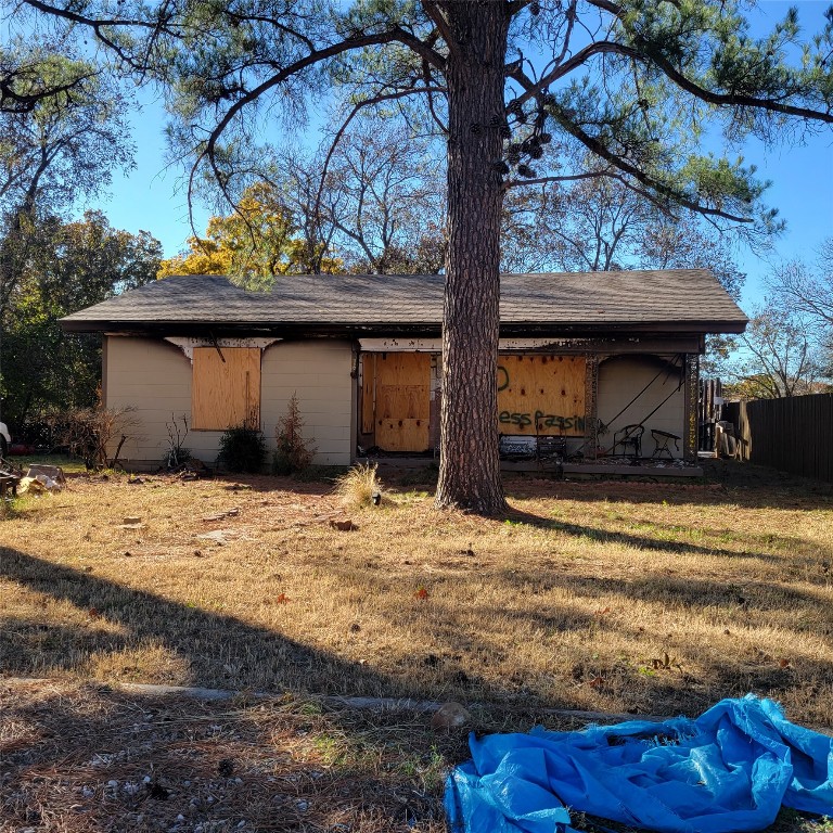 716 Grove Street Graham TX 76450