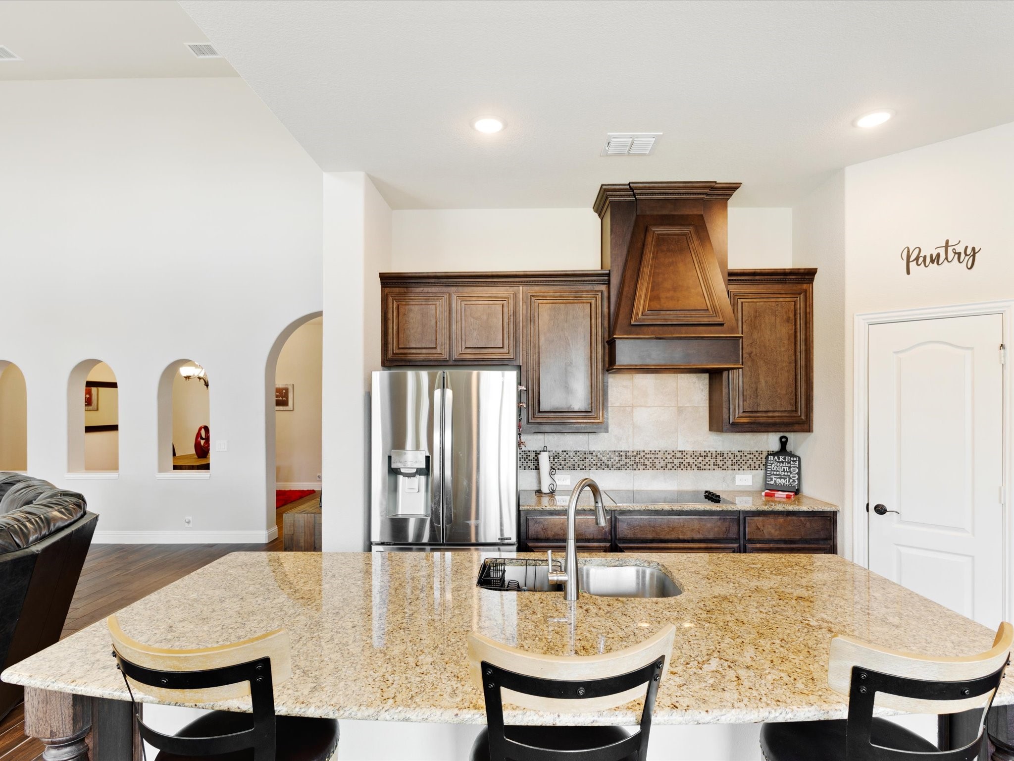 1919 Bellflower Drive Glenn Heights TX 75154