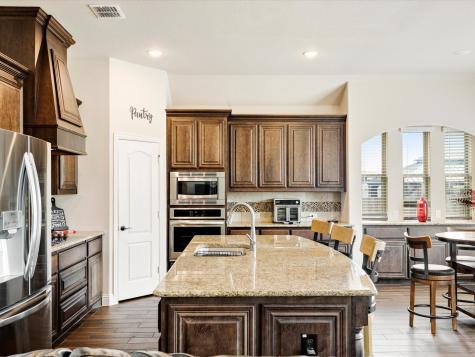 1919 Bellflower Drive Glenn Heights TX 75154