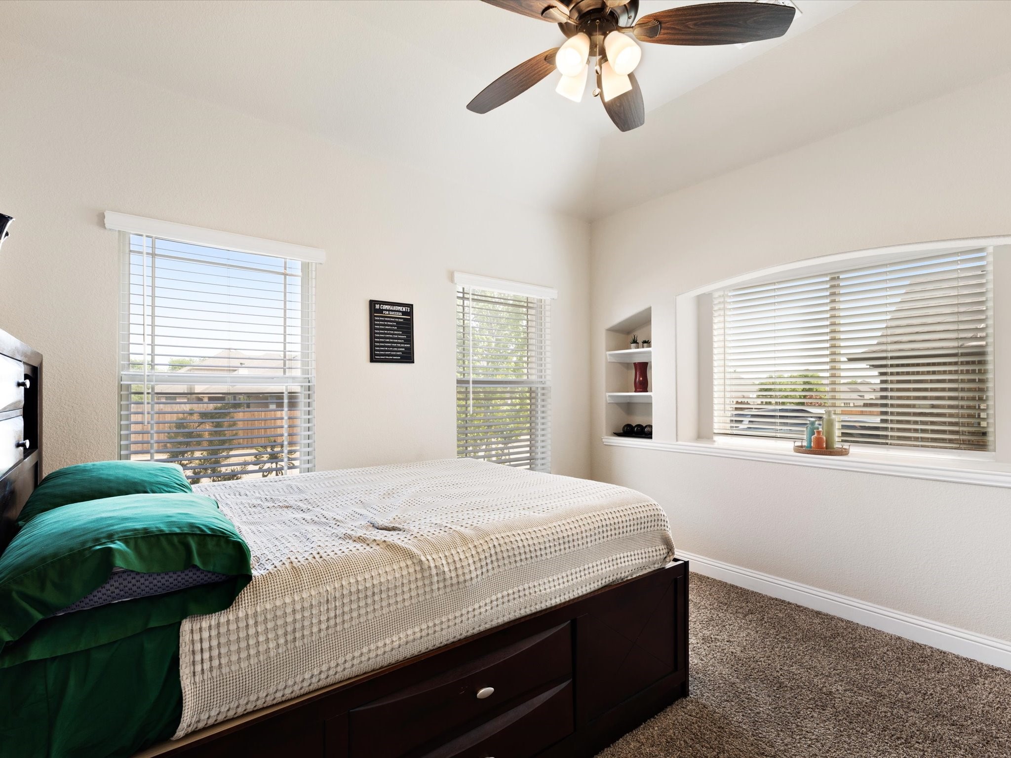 1919 Bellflower Drive Glenn Heights TX 75154
