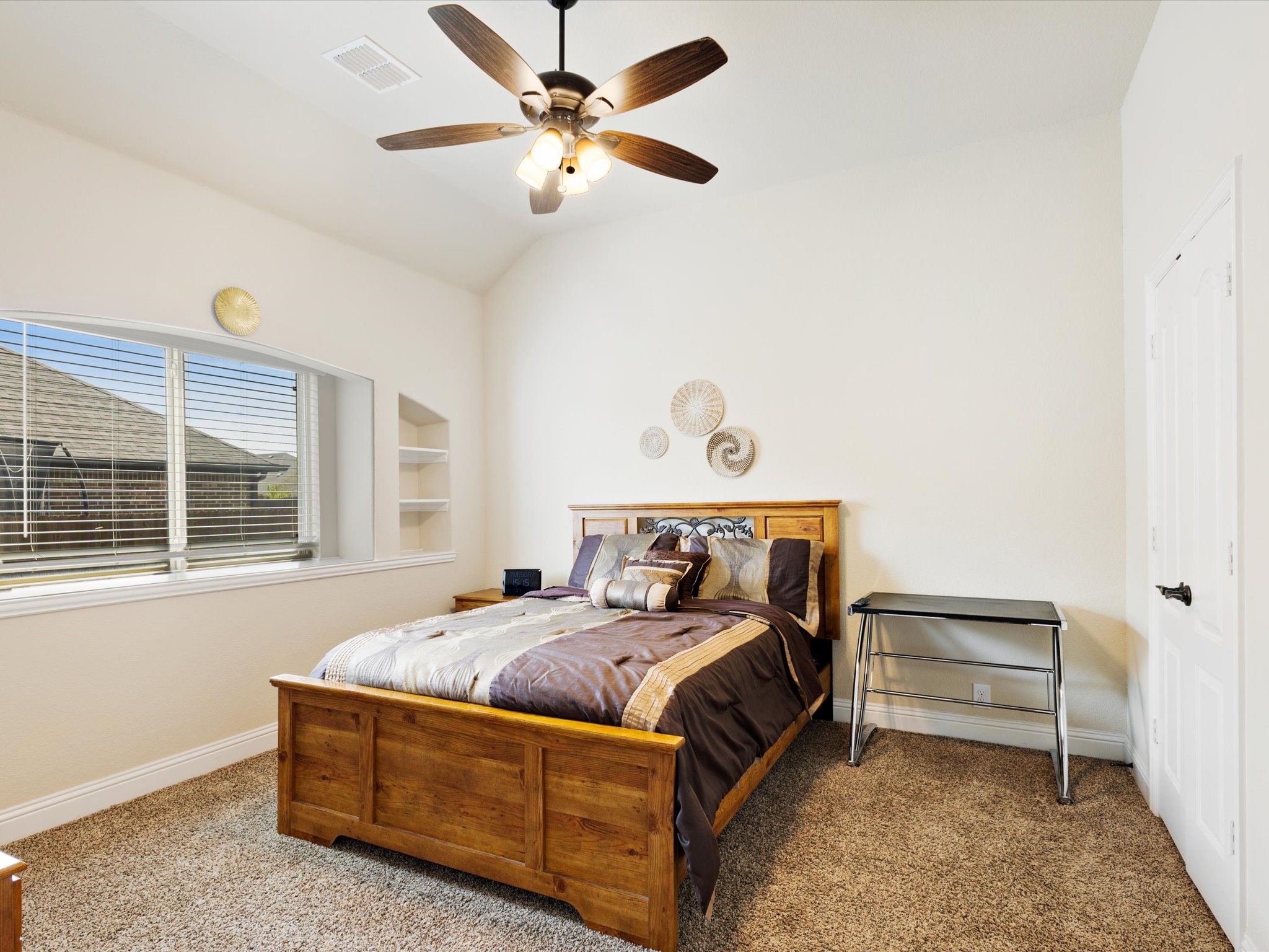 1919 Bellflower Drive Glenn Heights TX 75154