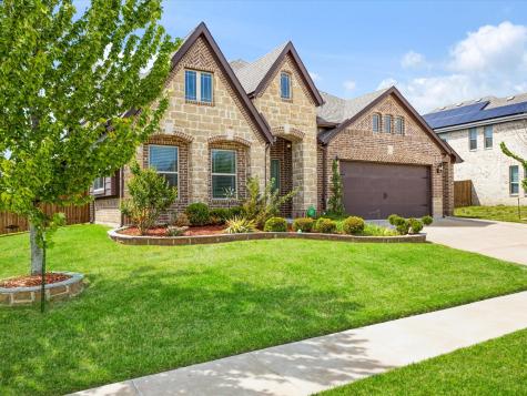 1919 Bellflower Drive Glenn Heights TX 75154