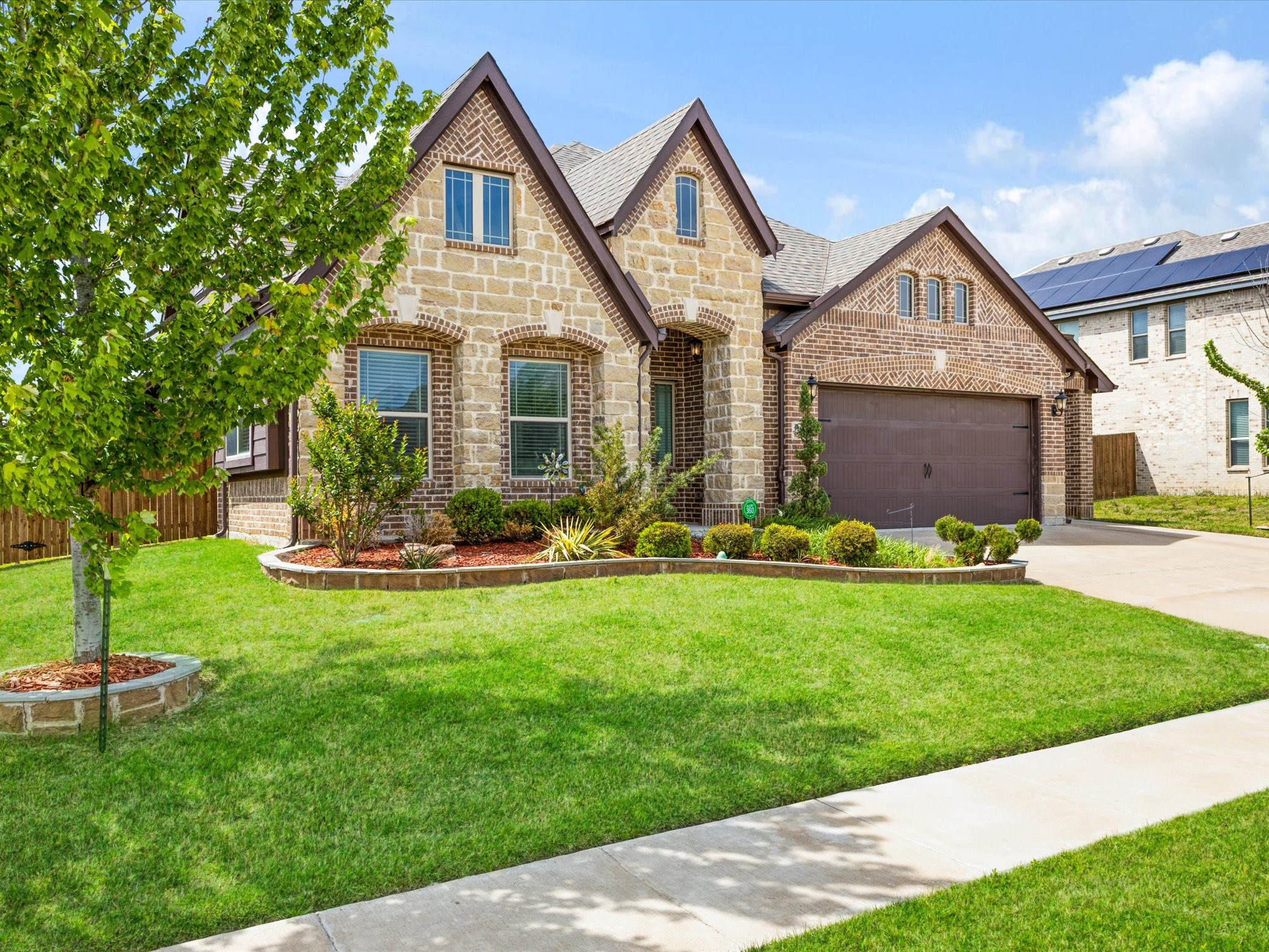 1919 Bellflower Drive Glenn Heights TX 75154