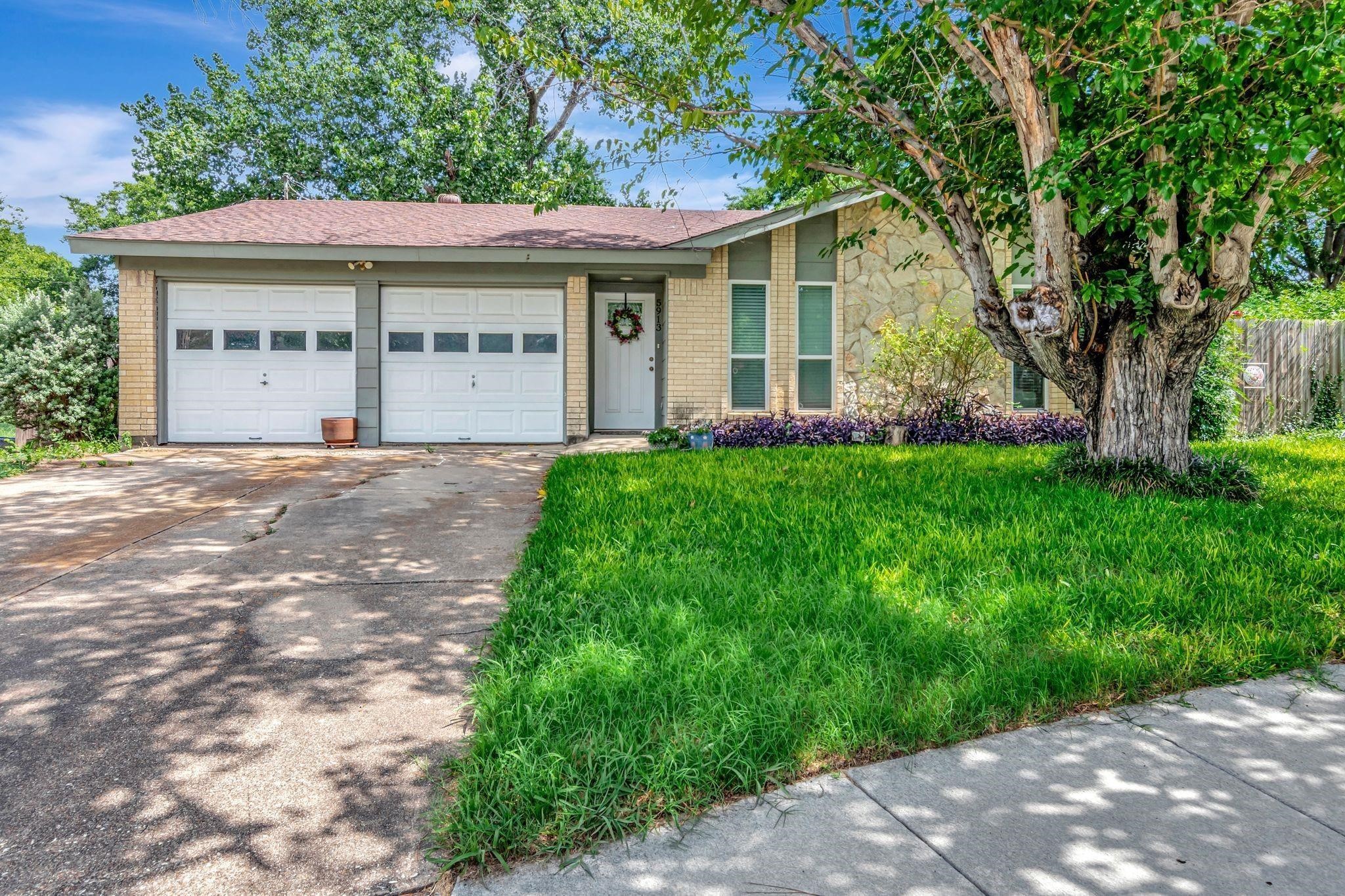 5913 Cathy Court Watauga TX 76148