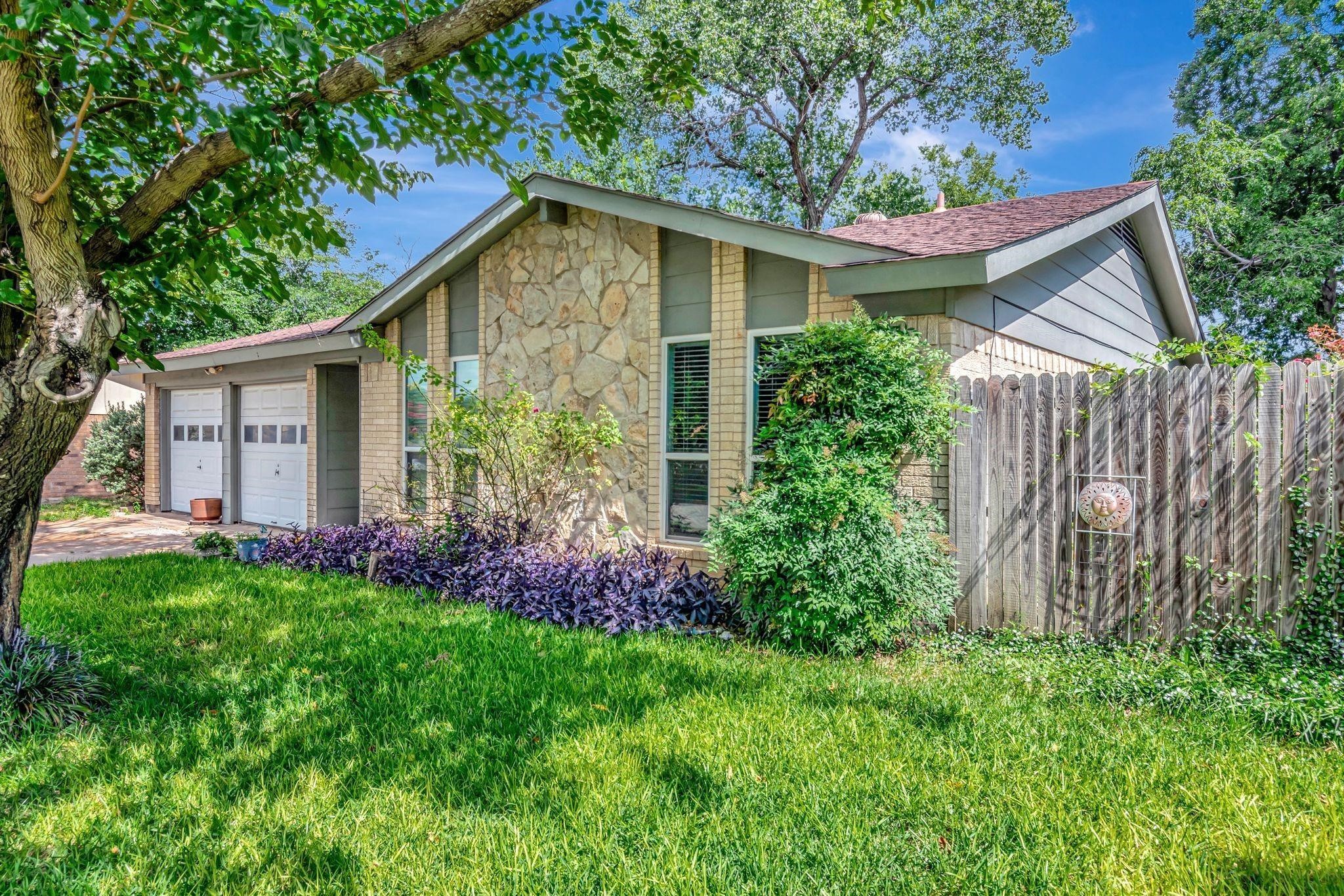 5913 Cathy Court Watauga TX 76148