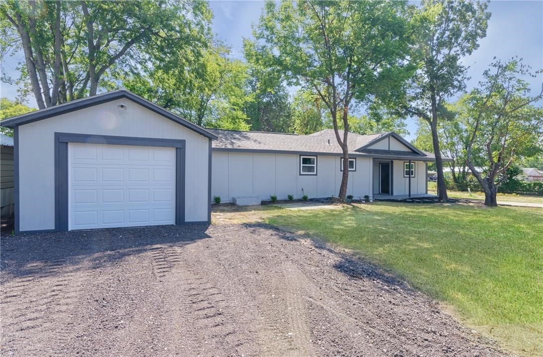 220 Bella Vista Drive West Tawakoni TX 75474