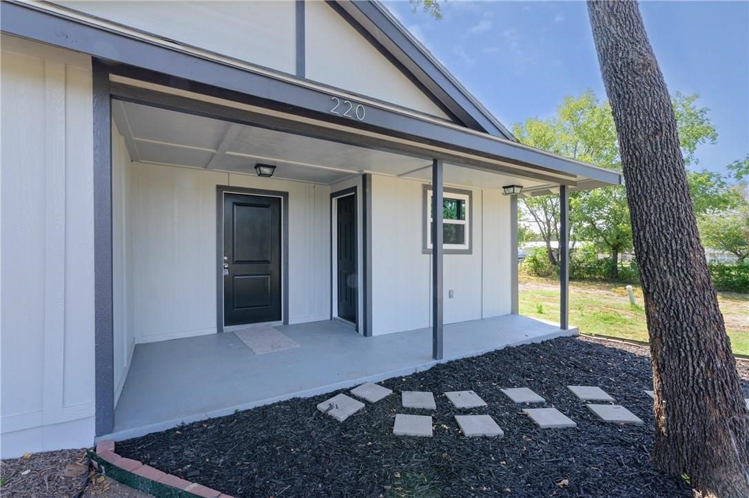 220 Bella Vista Drive West Tawakoni TX 75474