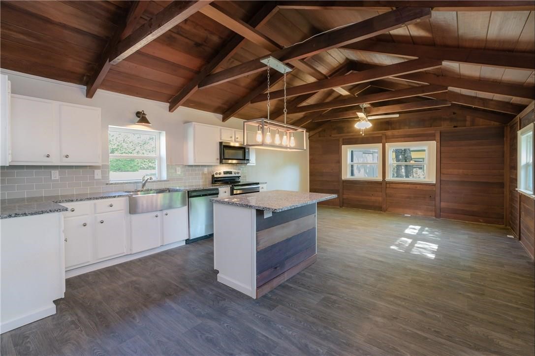 220 Bella Vista Drive West Tawakoni TX 75474