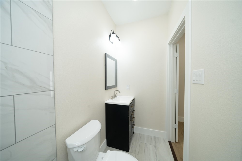 643 Rayenell Avenue Dallas TX 75217