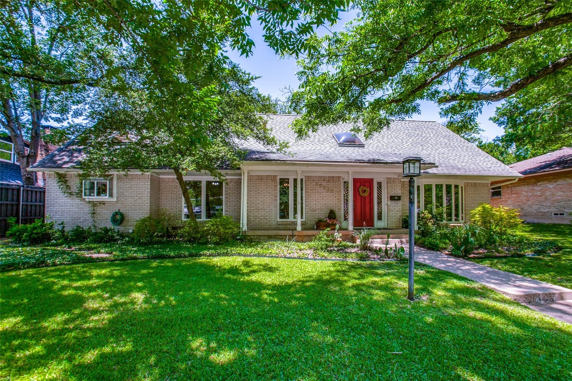 13117 Roaring Springs Lane Dallas TX 75240