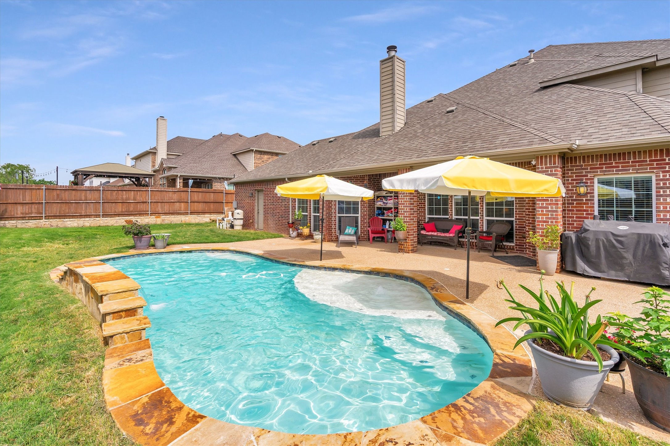 1232 Clearbrook Drive Kennedale TX 76060