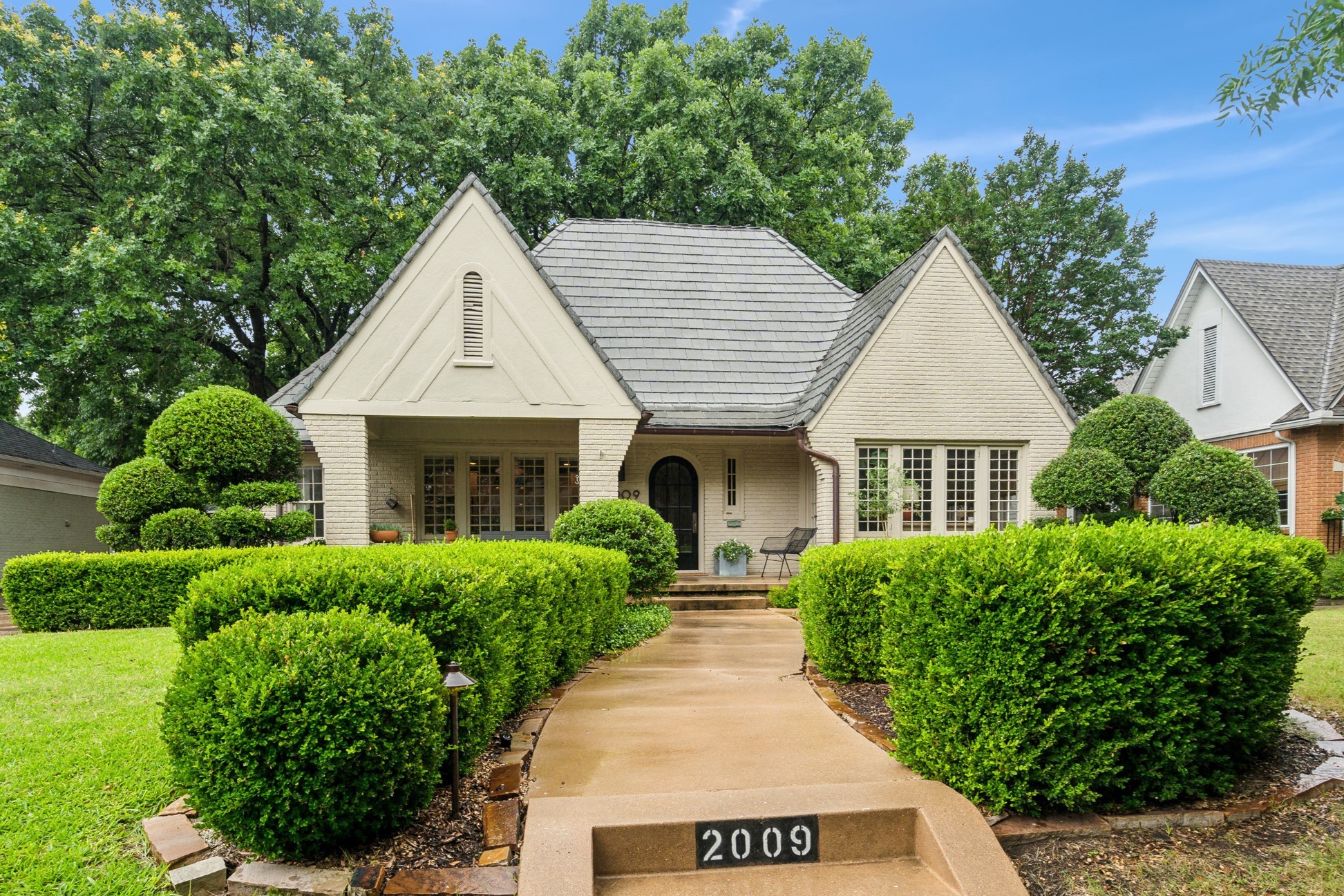 2009 Hawthorne Avenue Fort Worth TX 76110