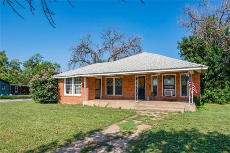 614 S Orient Street Stamford TX 79553
