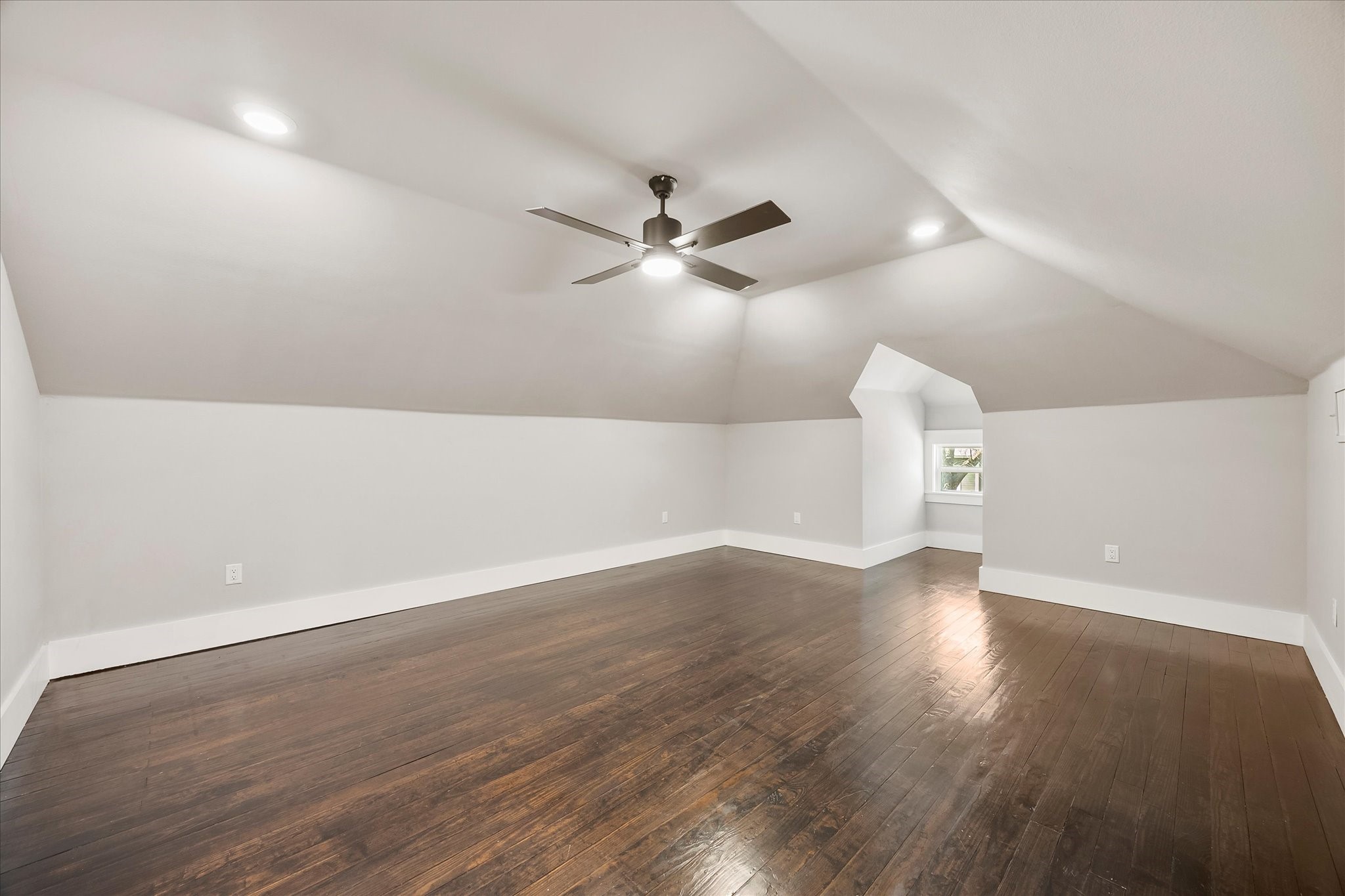 110 English Street Mount Vernon TX 75457
