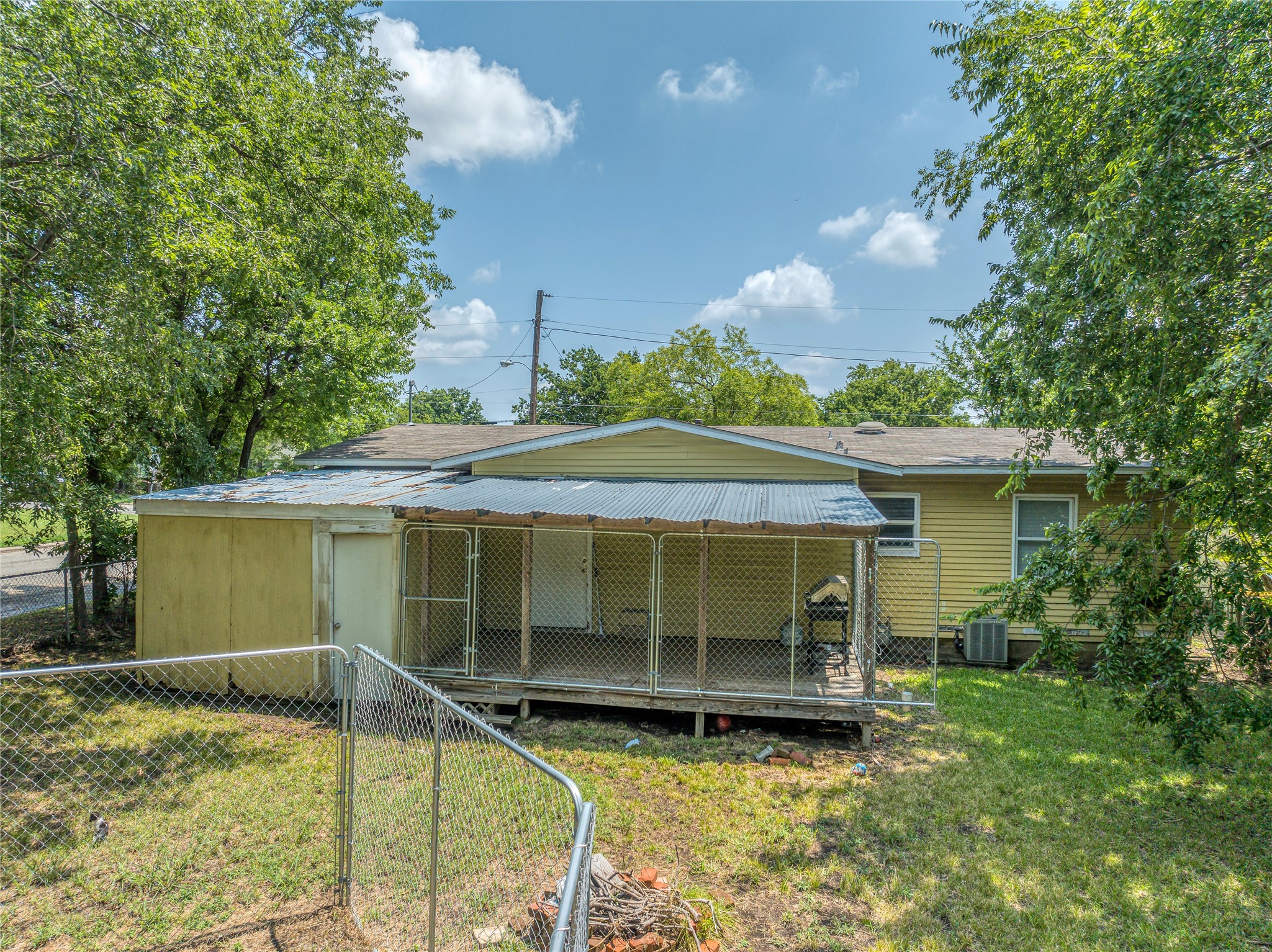 2120 N Hickory Street Sherman TX 75092