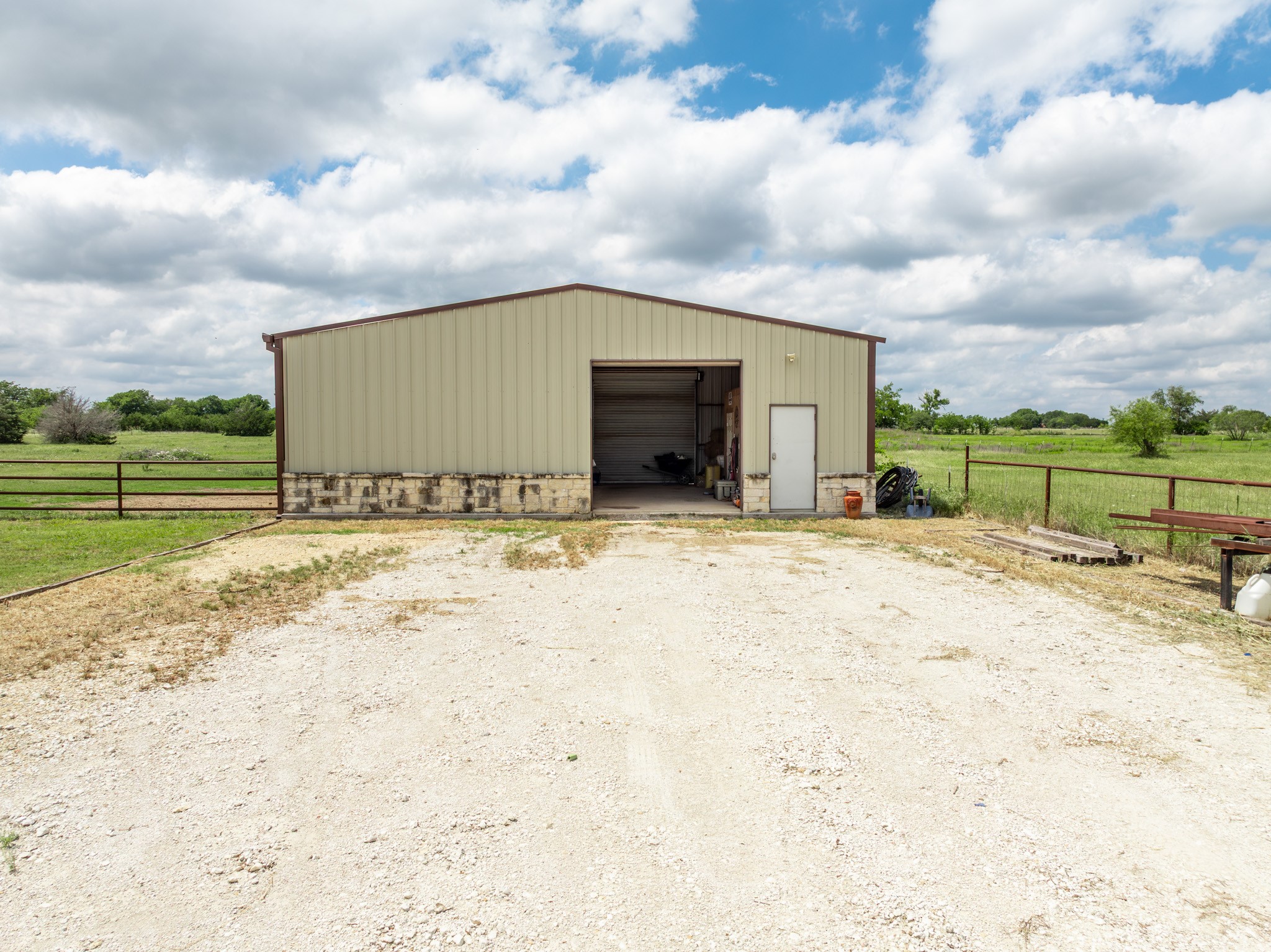 560 Meadow Lane Crawford TX 76638