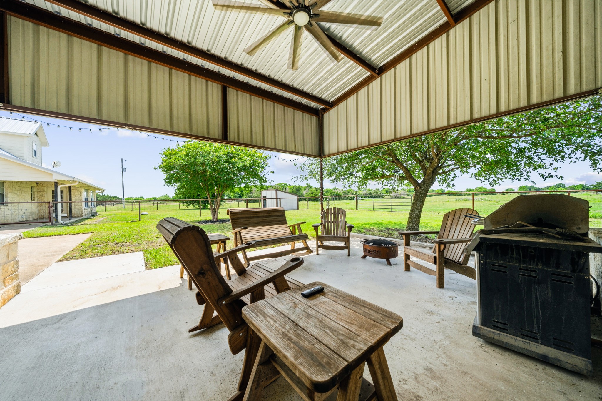 560 Meadow Lane Crawford TX 76638