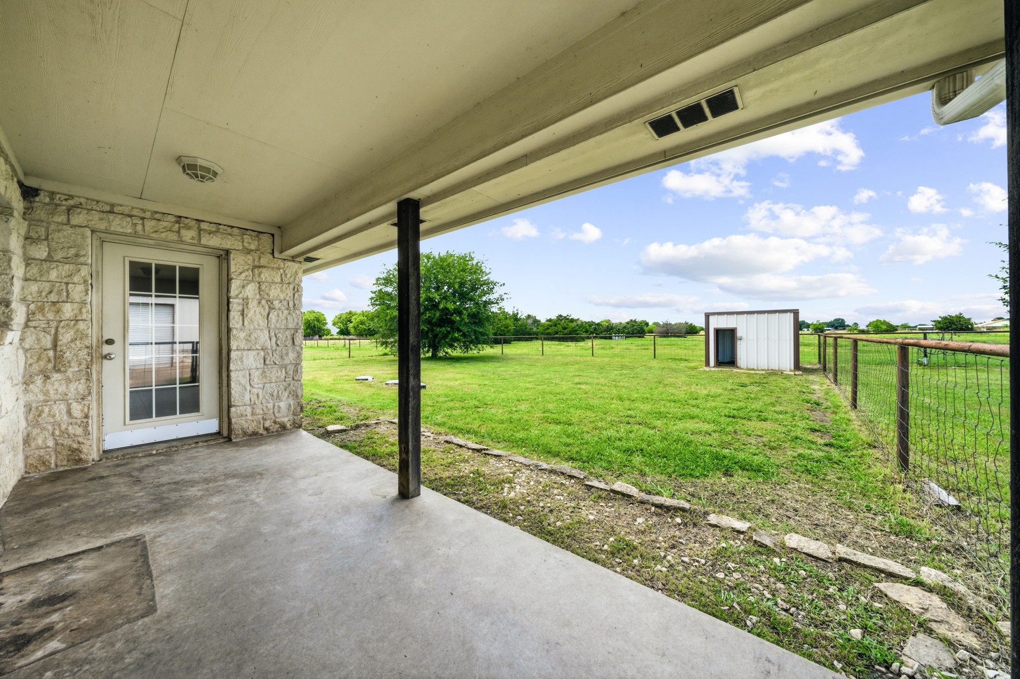 560 Meadow Lane Crawford TX 76638