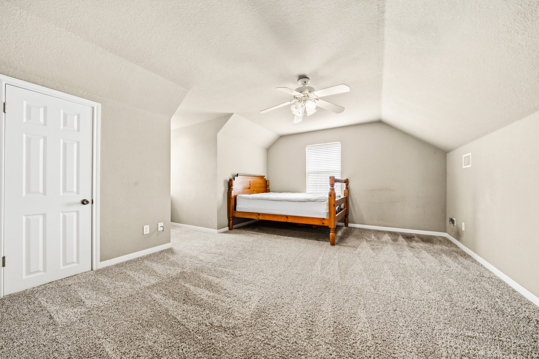 560 Meadow Lane Crawford TX 76638