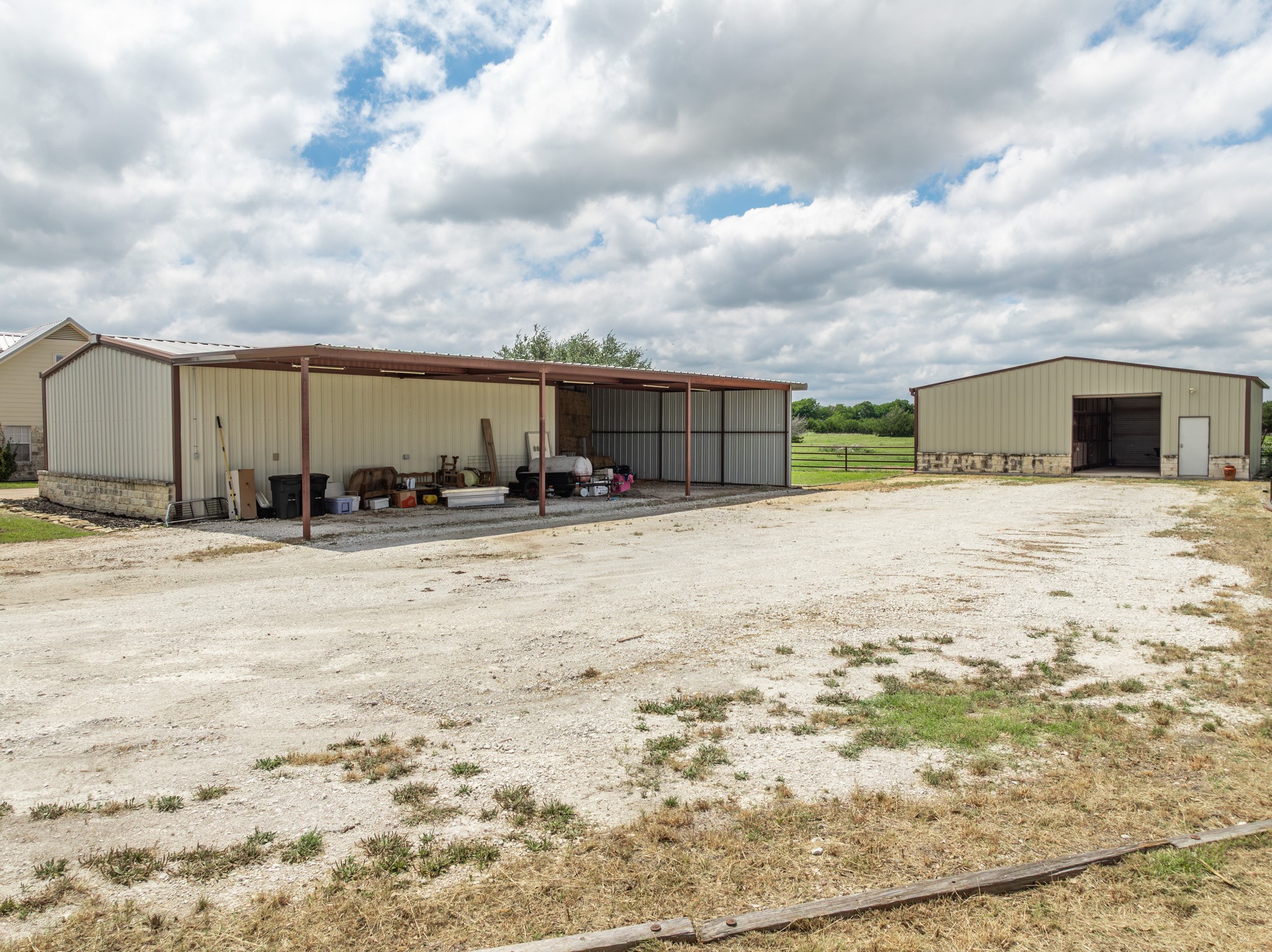 560 Meadow Lane Crawford TX 76638