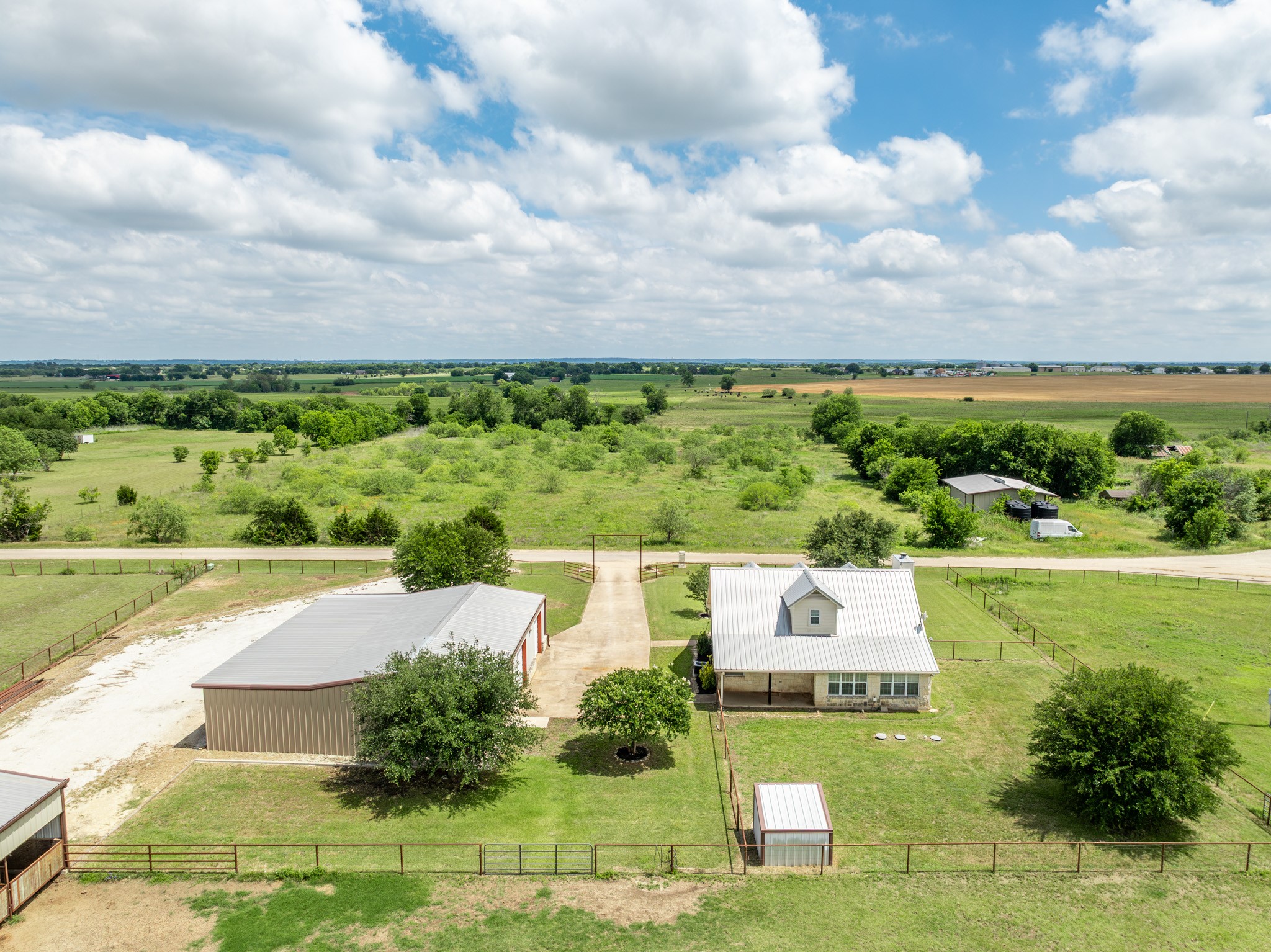 560 Meadow Lane Crawford TX 76638