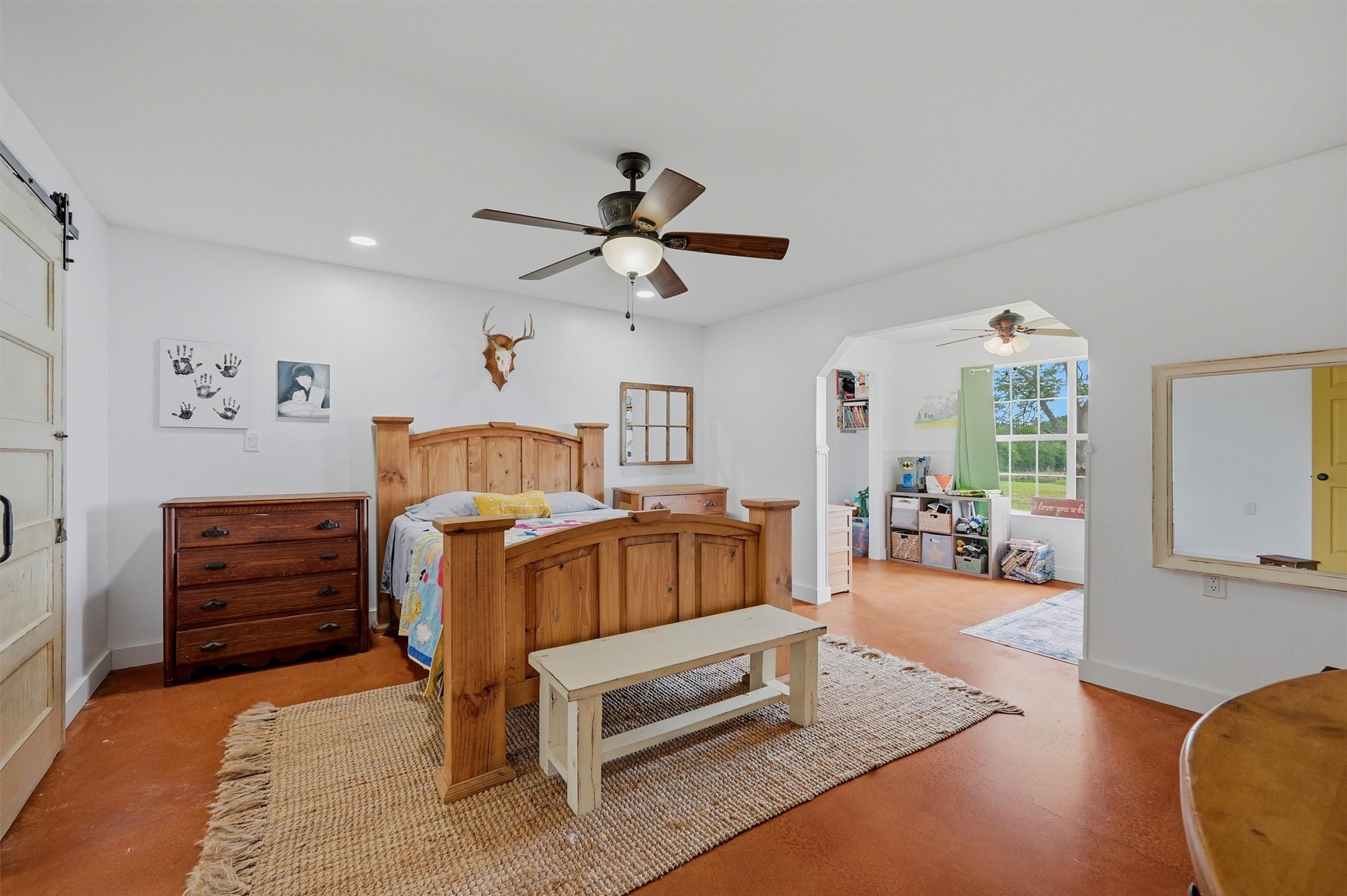 905 Crawford Road Sadler TX 76264