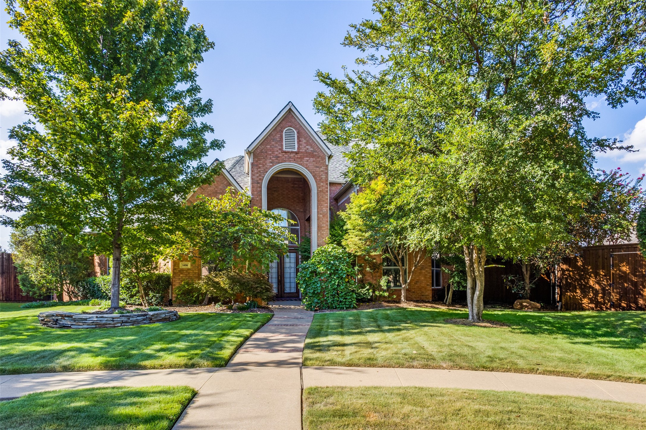 1406 Biltmore Court Coppell TX 75019