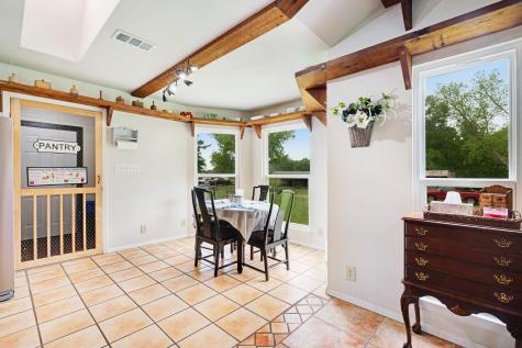 505 N Howison Street Bogata TX 75417