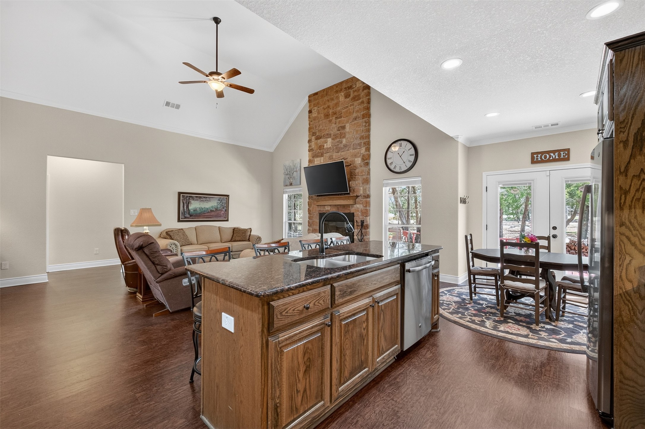 403 Arrowhead Point Kerens TX 75144
