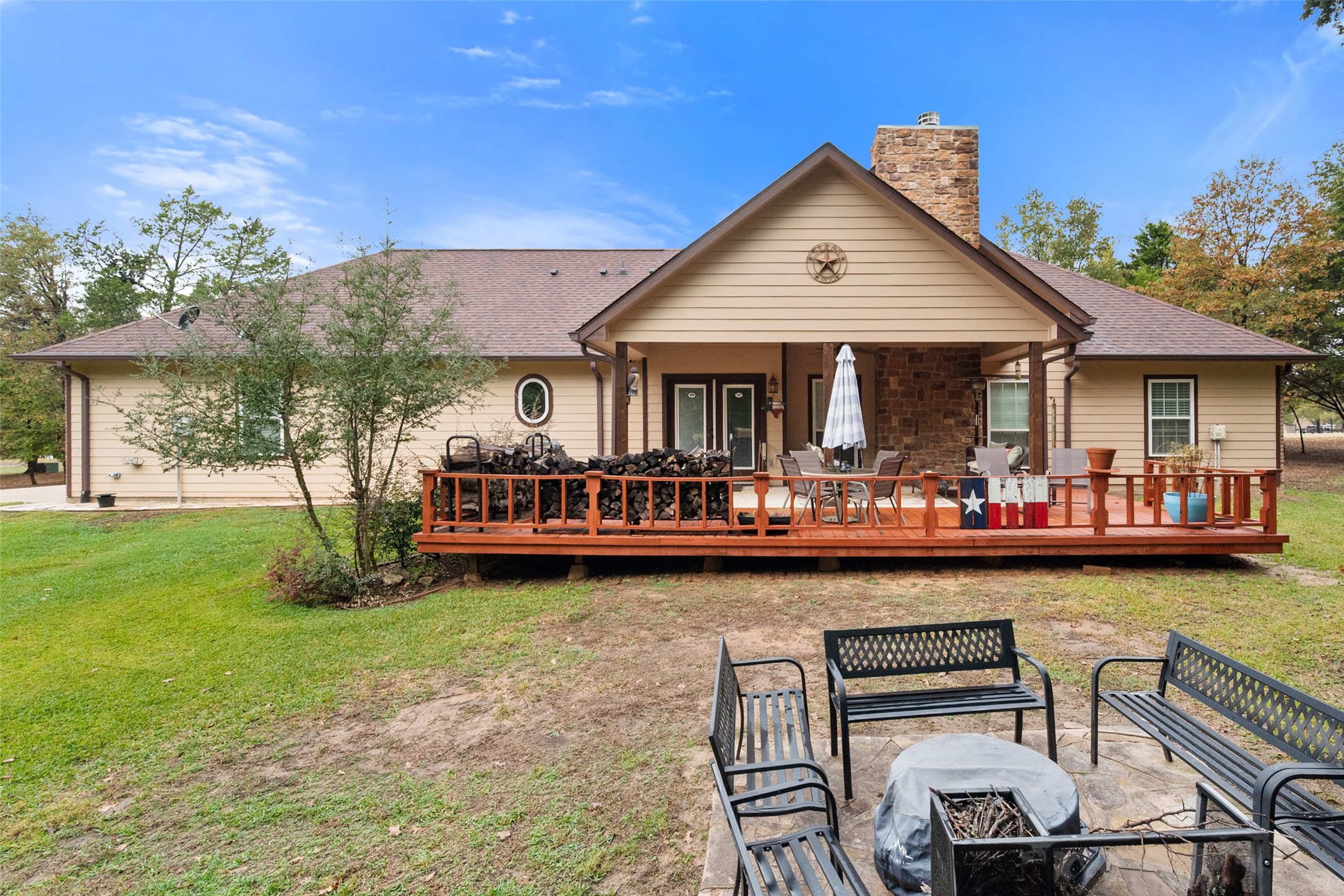 403 Arrowhead Point Kerens TX 75144