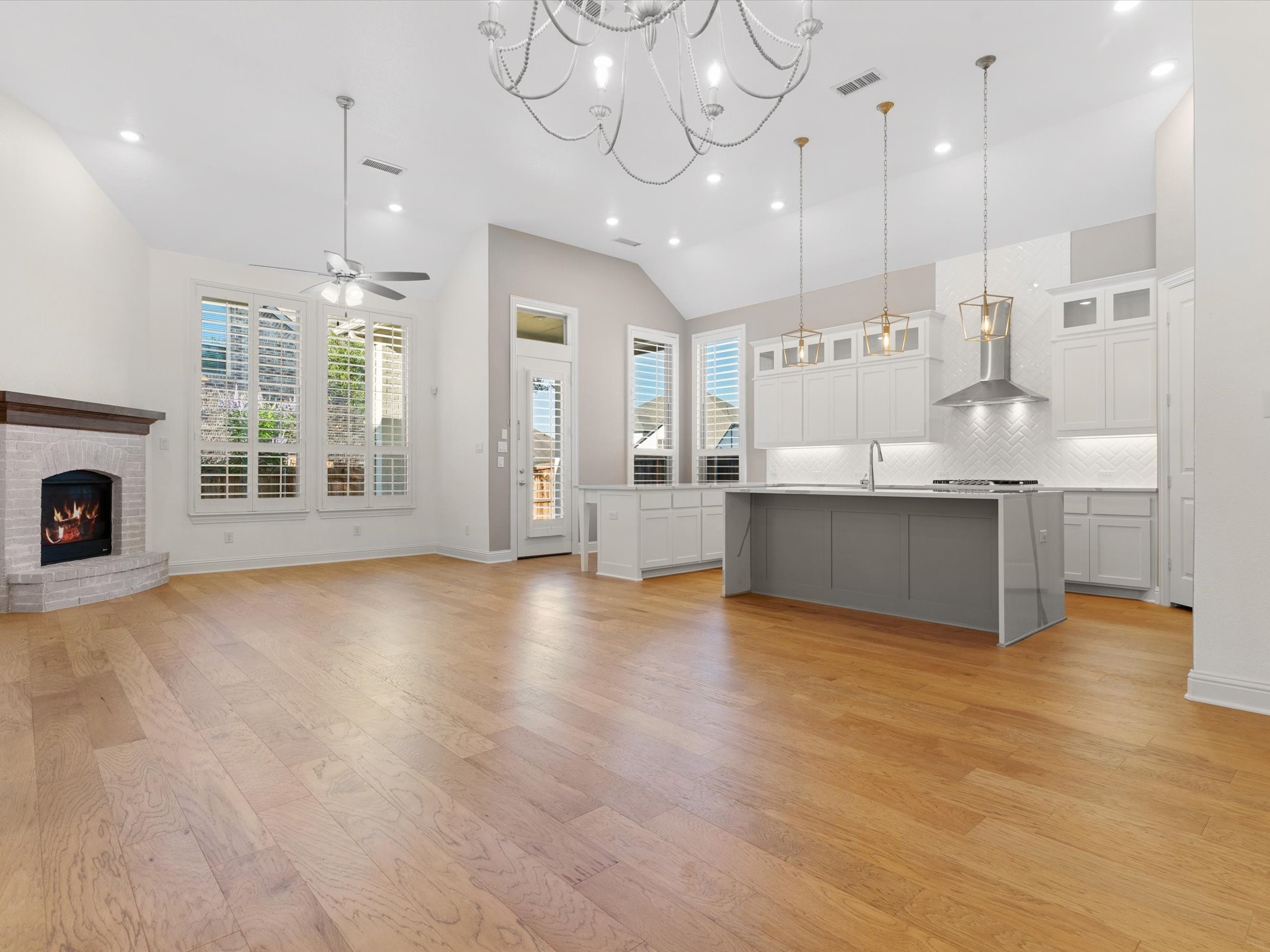 6113 Strada Cove Fort Worth TX 76123