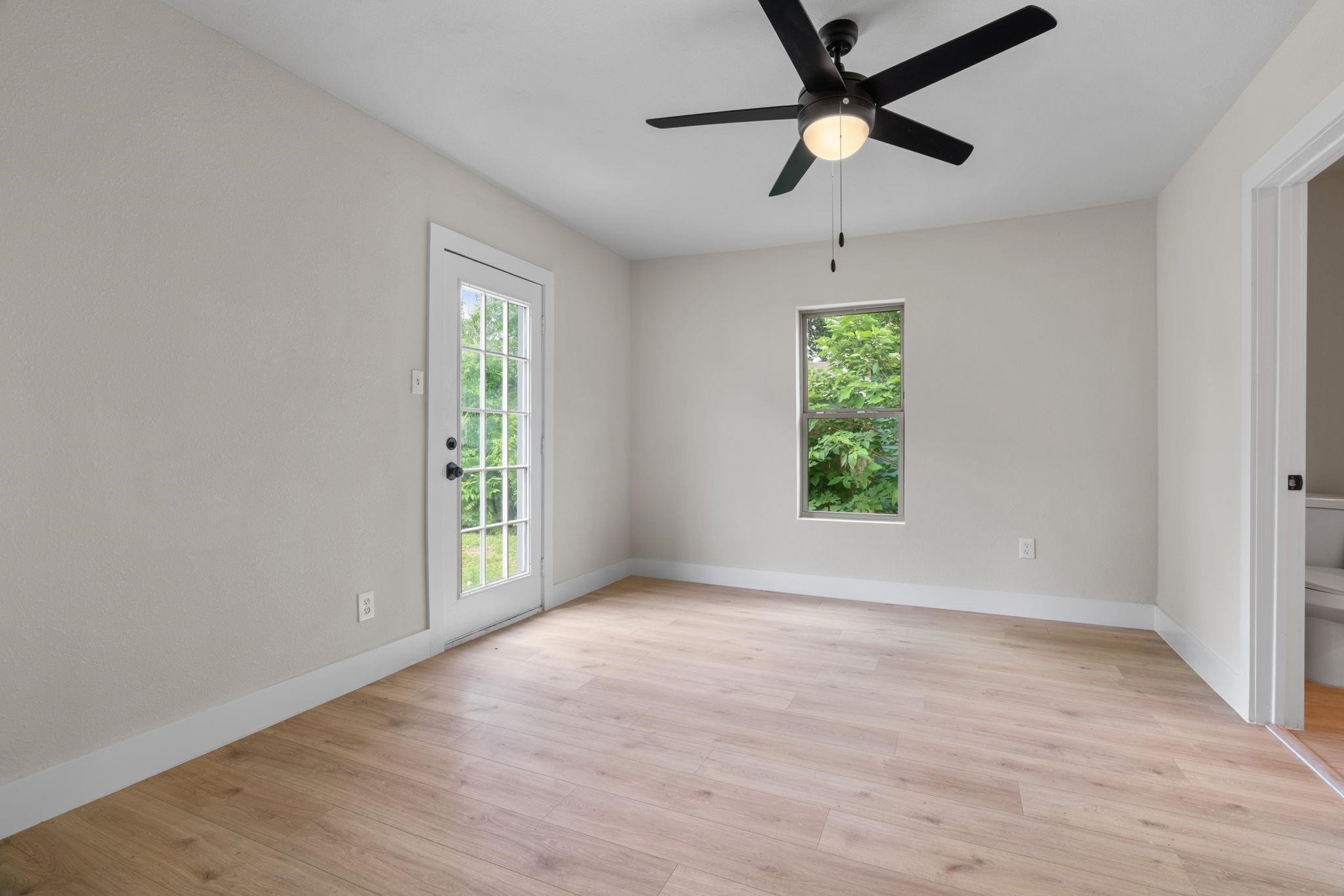 1404 E Baltimore Avenue Fort Worth TX 76104