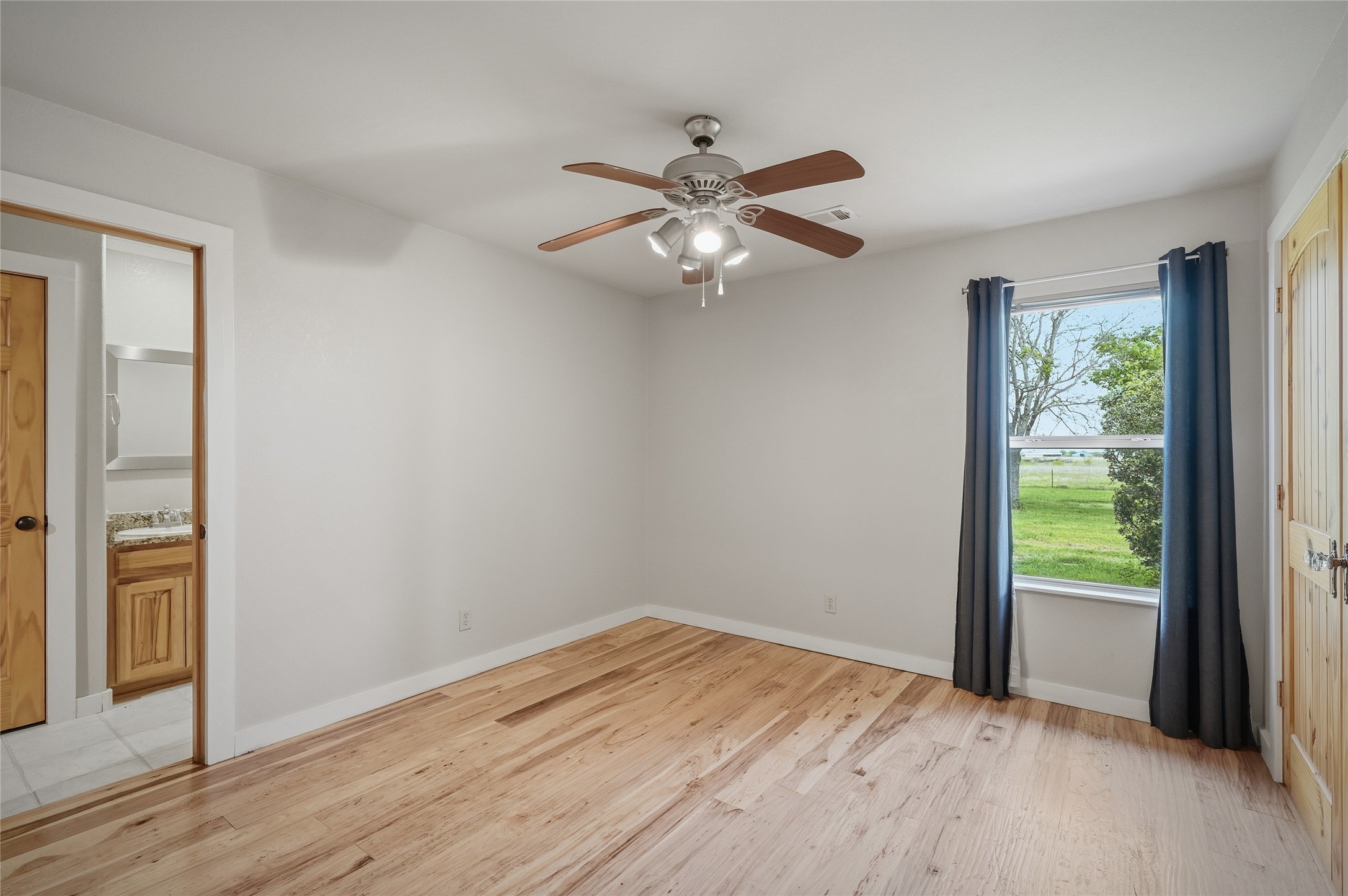 2472 Gibbons Road Sherman TX 75092