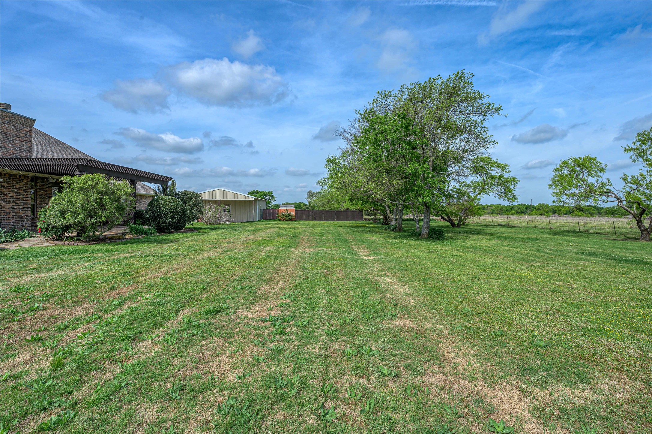 2472 Gibbons Road Sherman TX 75092