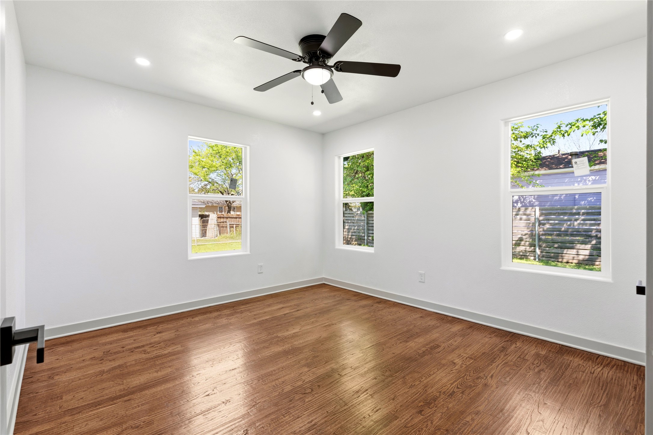 3435 Poinsettia Drive Dallas TX 75211