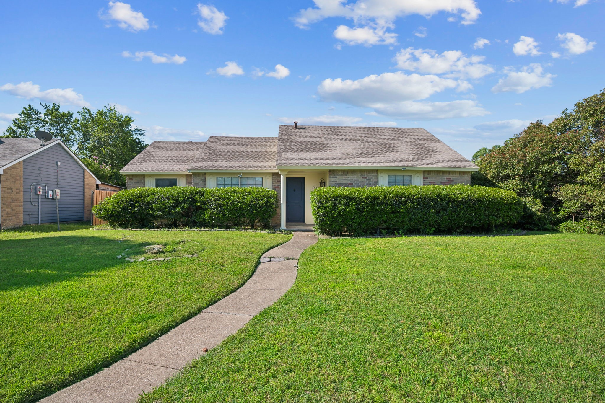 720 Lena Court Garland TX 75040