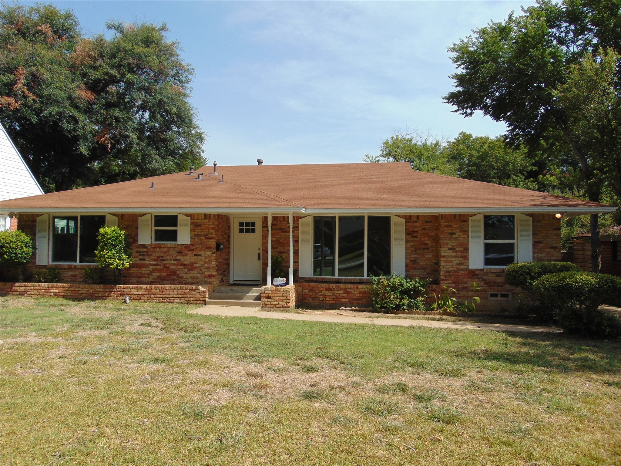 2723 Southwood Drive Dallas TX 75233