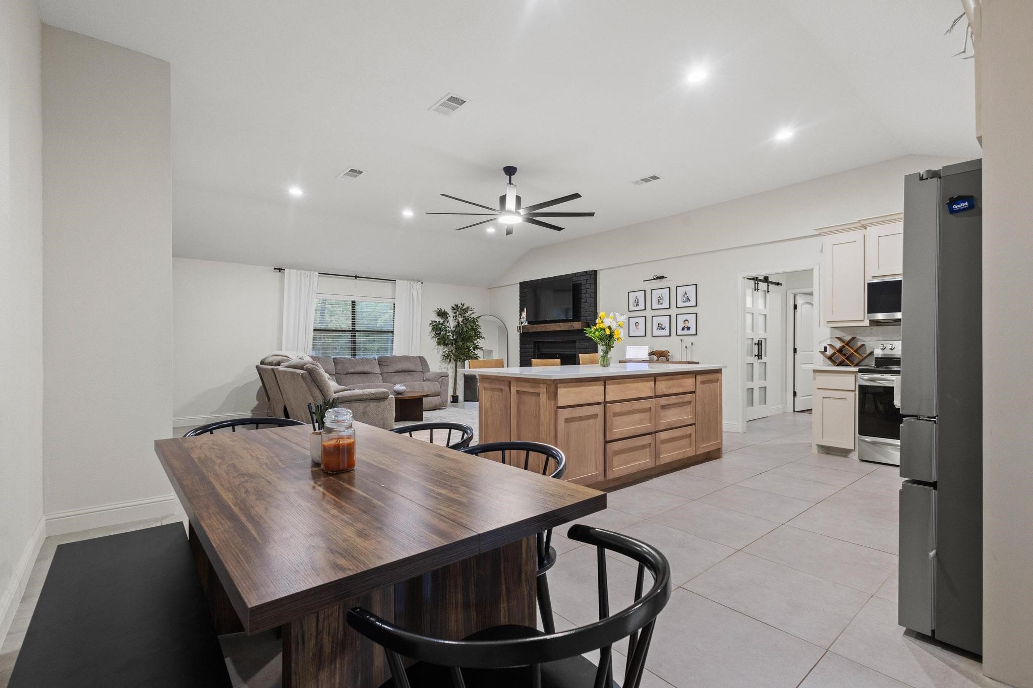 213 Cross Timber Estates Drive Denison TX 75021