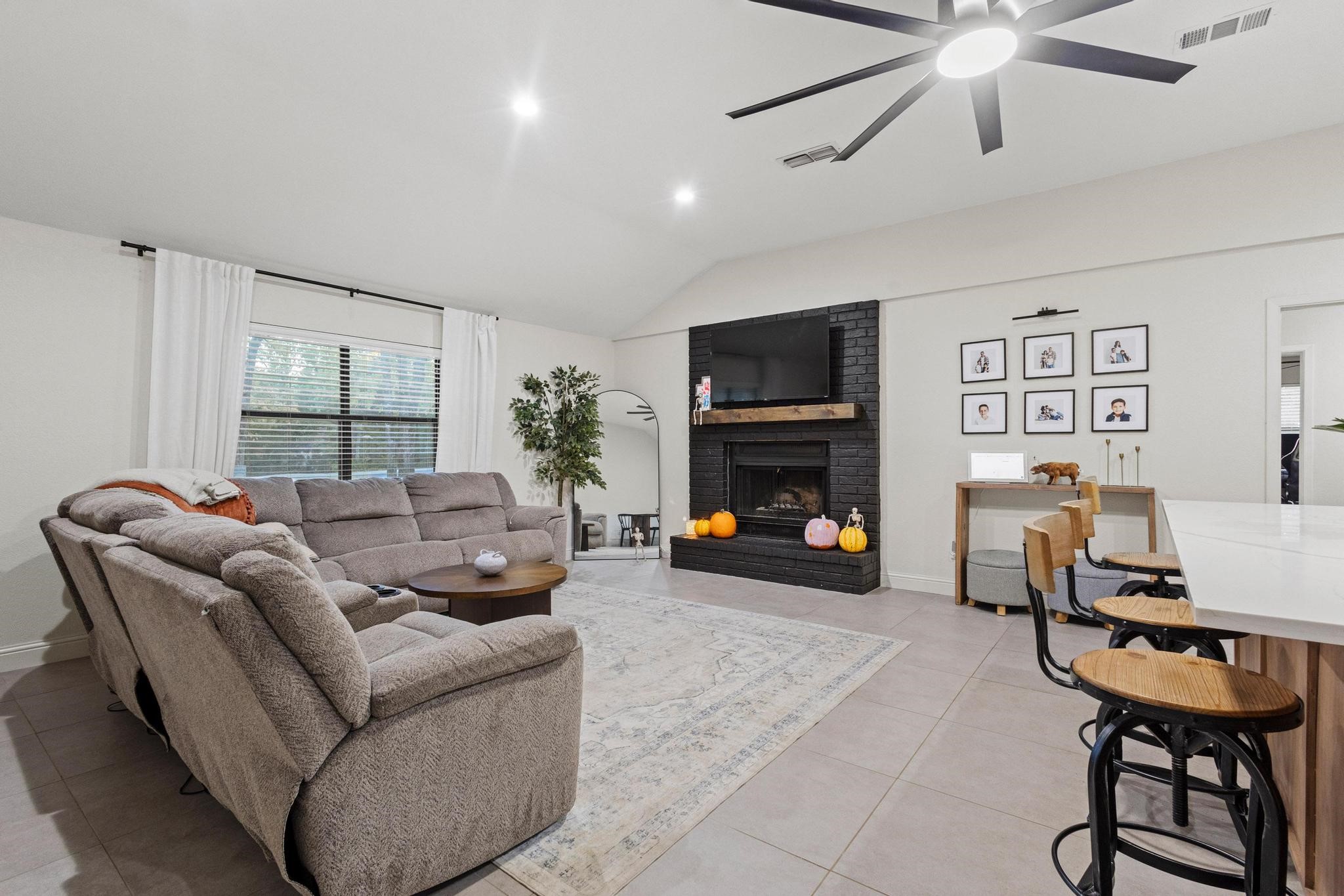 213 Cross Timber Estates Drive Denison TX 75021